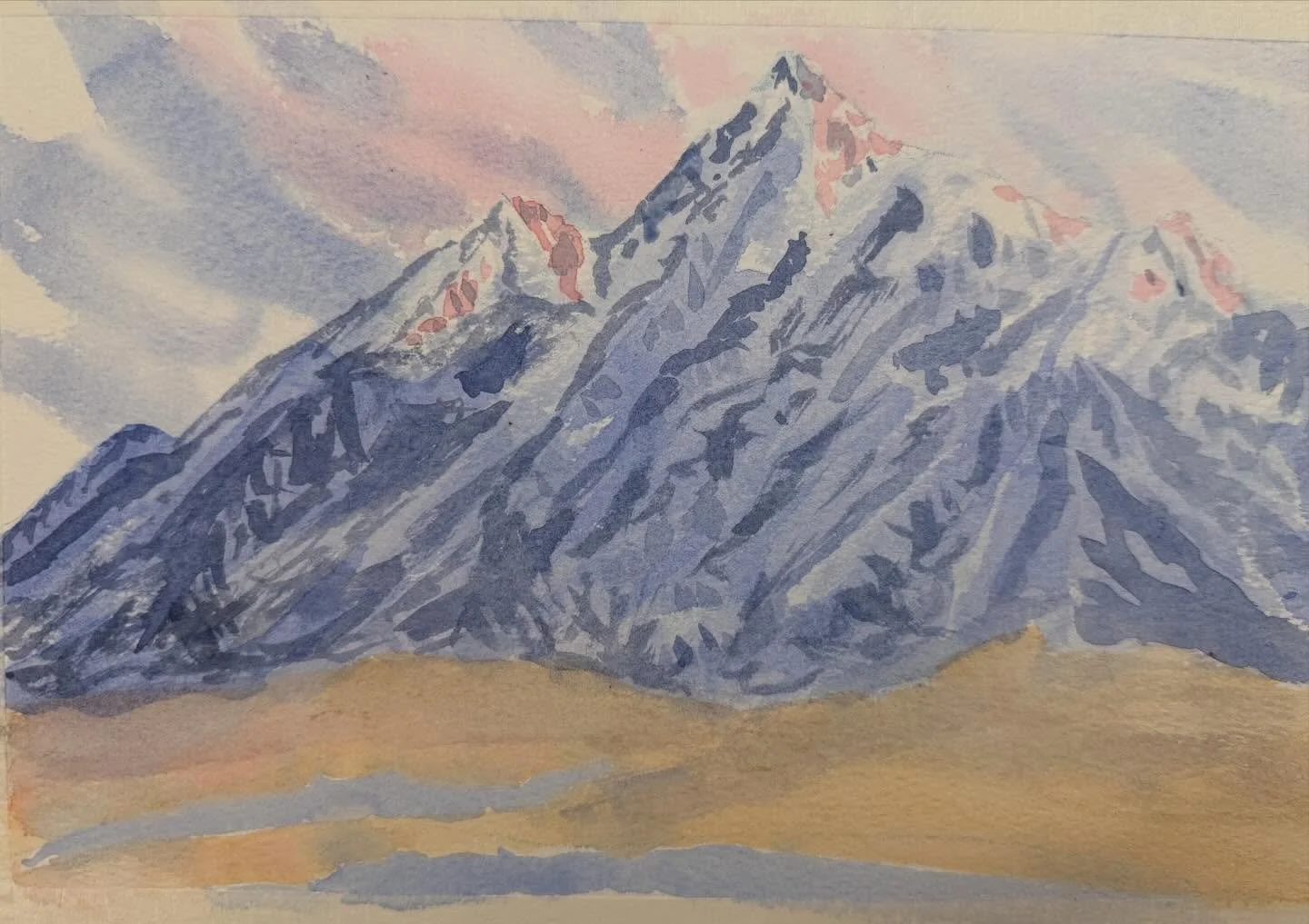 I am in love with this color palette - ultramarine, phthalo blue(g), indigo, Q. Rose, yellow ochre, burnt sienna.
#watercolor #watercolourpainting #watercolour #watercolormountains