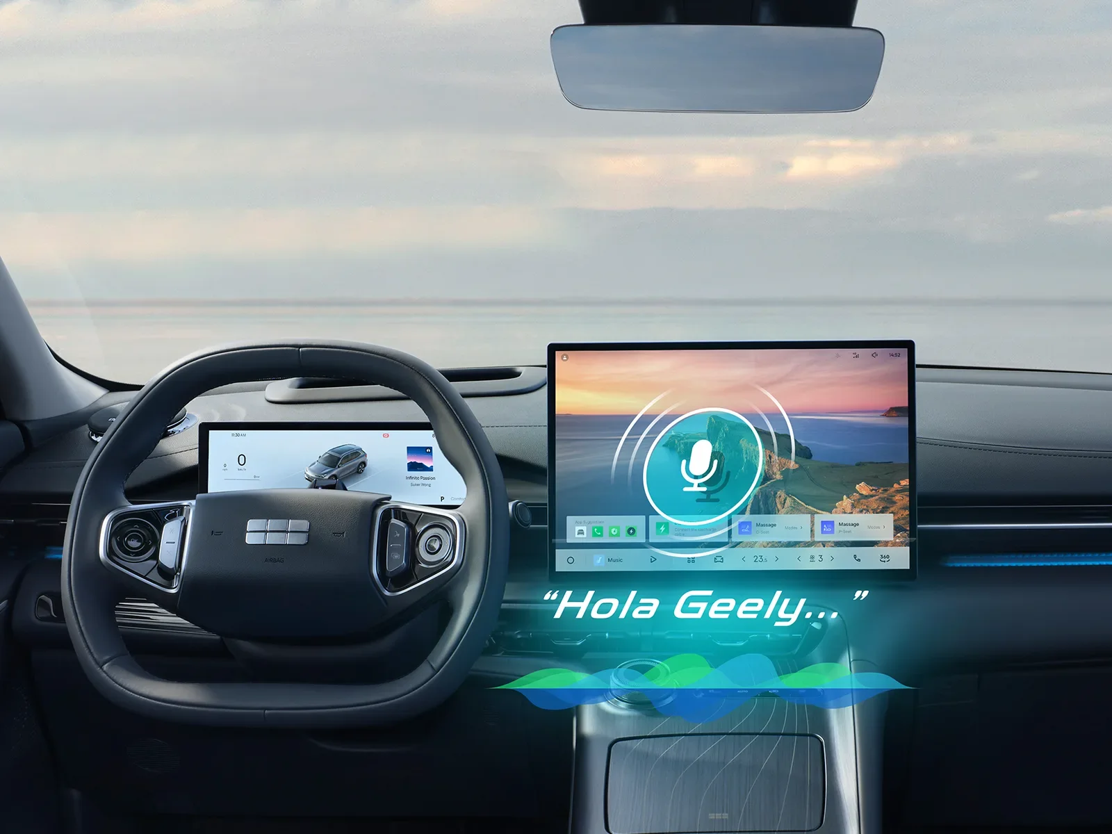 Interiores de un coche eléctrico Geely, con tablero digital y pantalla central, mostrando un paisaje costero y un micrófono en la pantalla. Texto: 'Hola Geely...'.