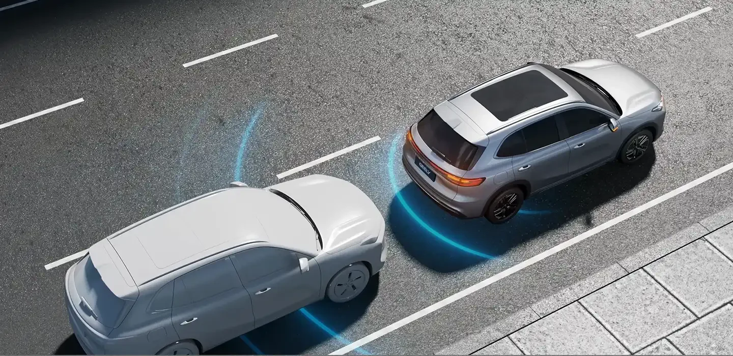 Coches conectados en una carretera, mostrando comunicación vehicular inalámbrica.