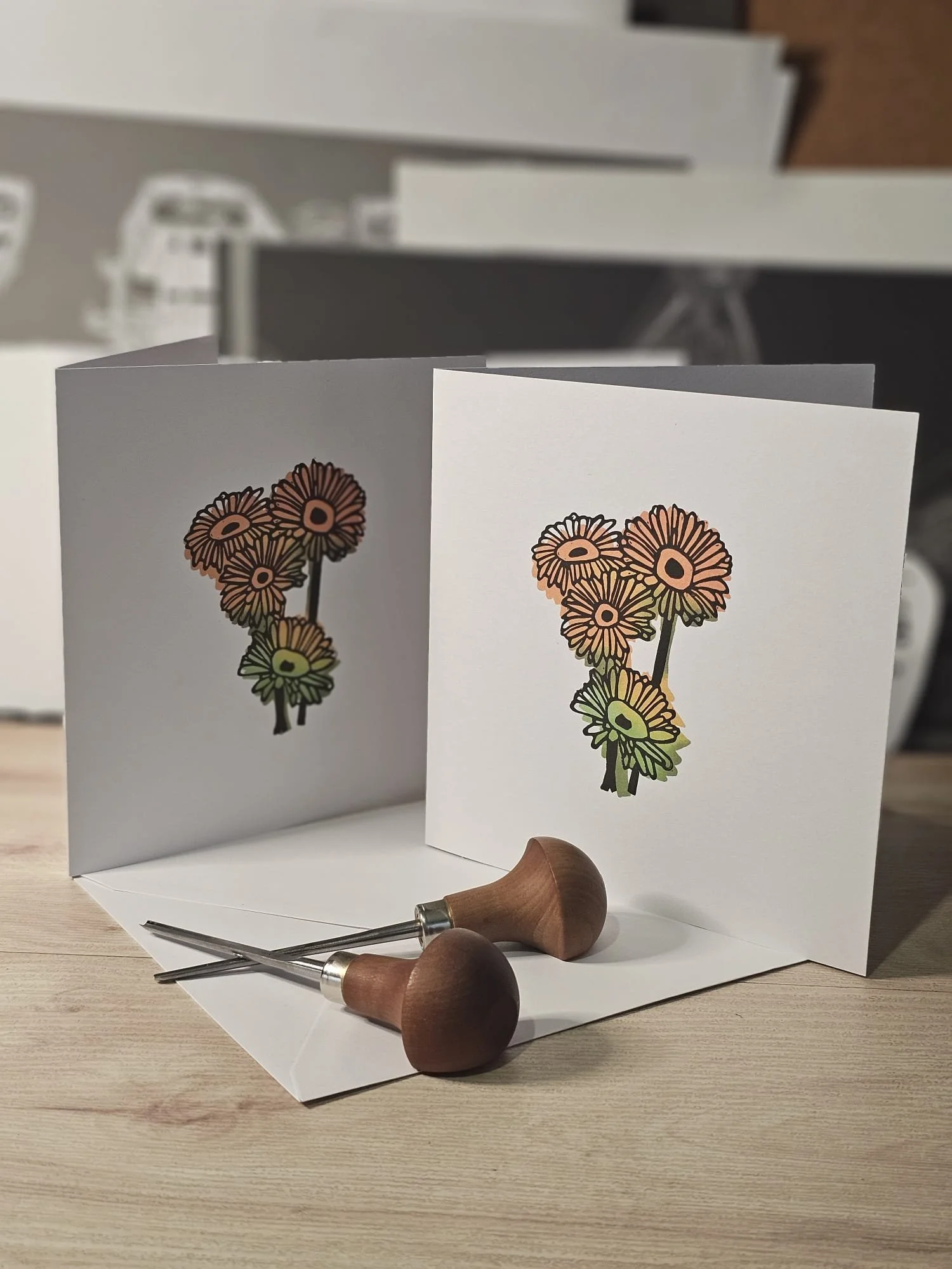 Daisy Lino Print Greetings Card
