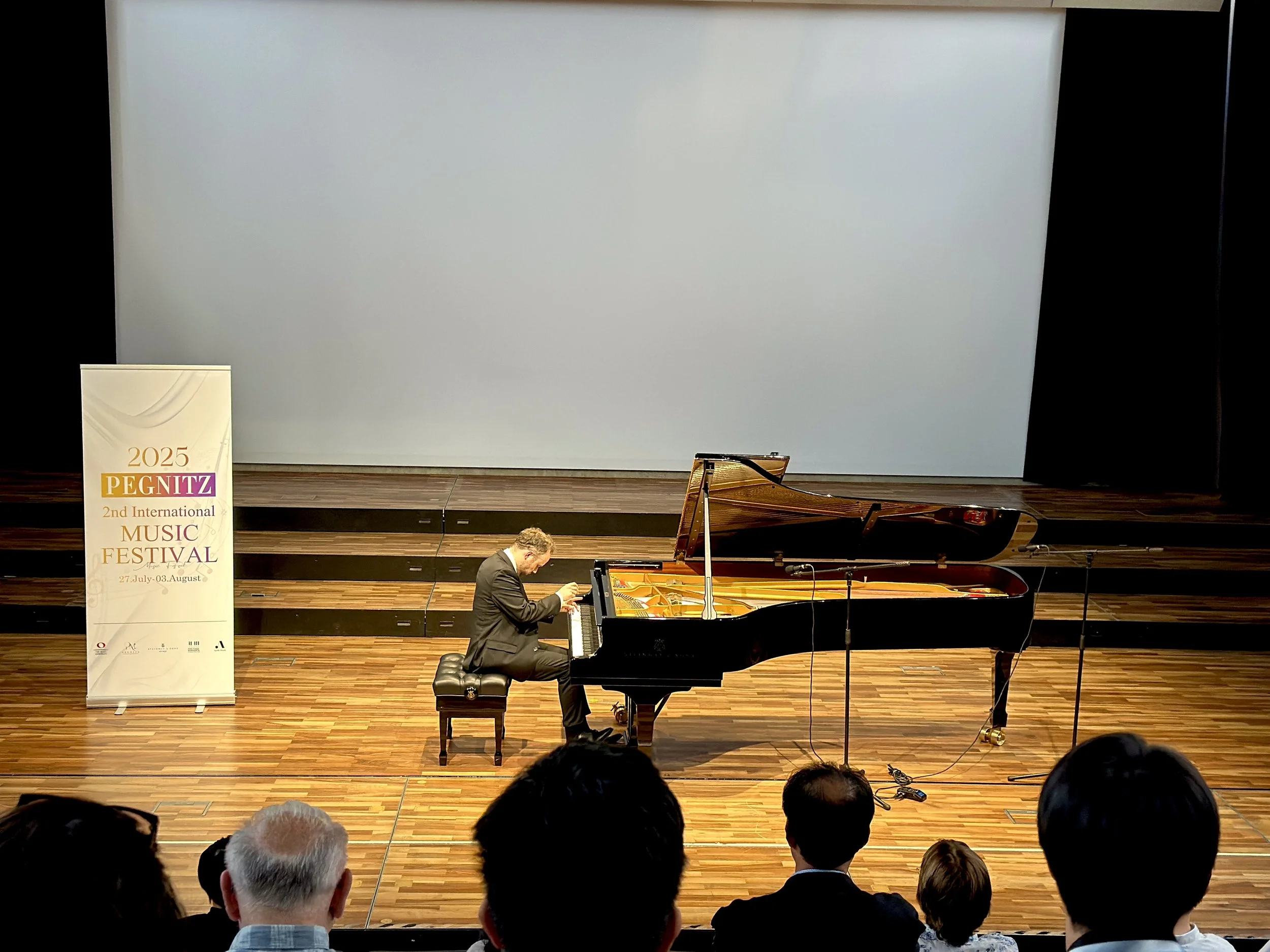 照片 01.08.25 18 44 22.jpeg