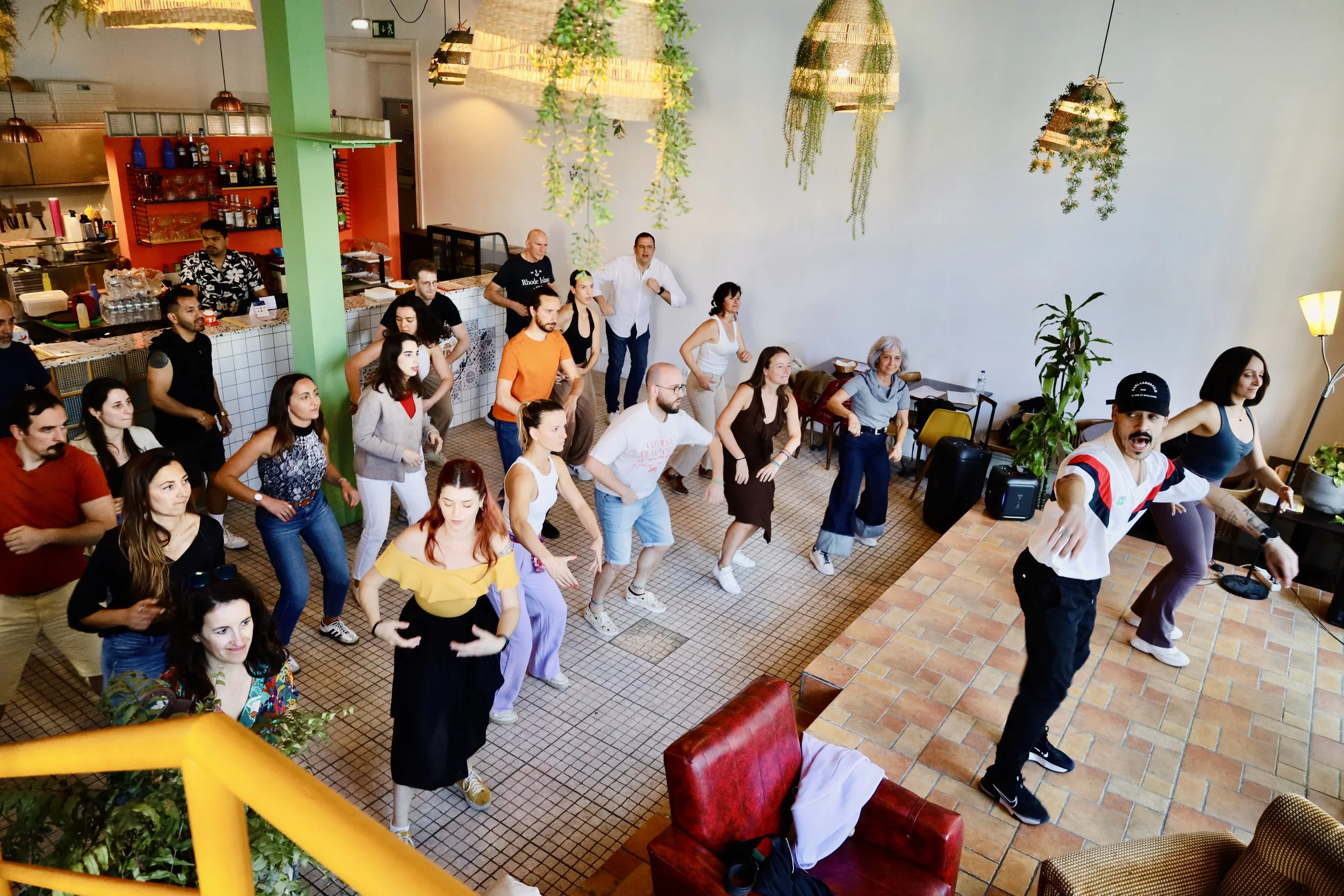 CURSO INTENSIVO DE INTRODUÇÃO DE SALSA CUBANA (CASINO)