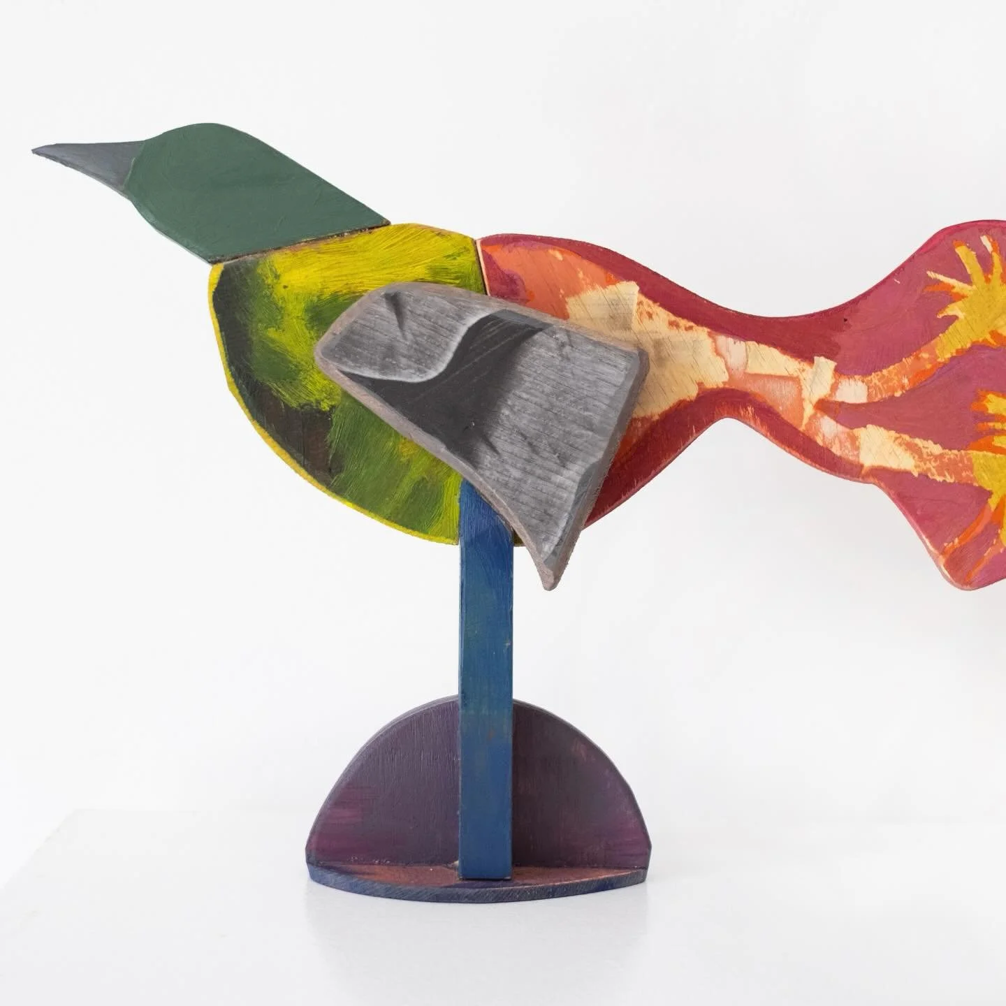 ❇️ Trackways Sculpture highlight &bull;

This sculptural work is by artist and Trackways Sculpture committee member ~ David Hickson

Dave majored in sculpture at the National Art School in Sydney, winning the Julian Beaumont Sculpture Prize in 2002, 