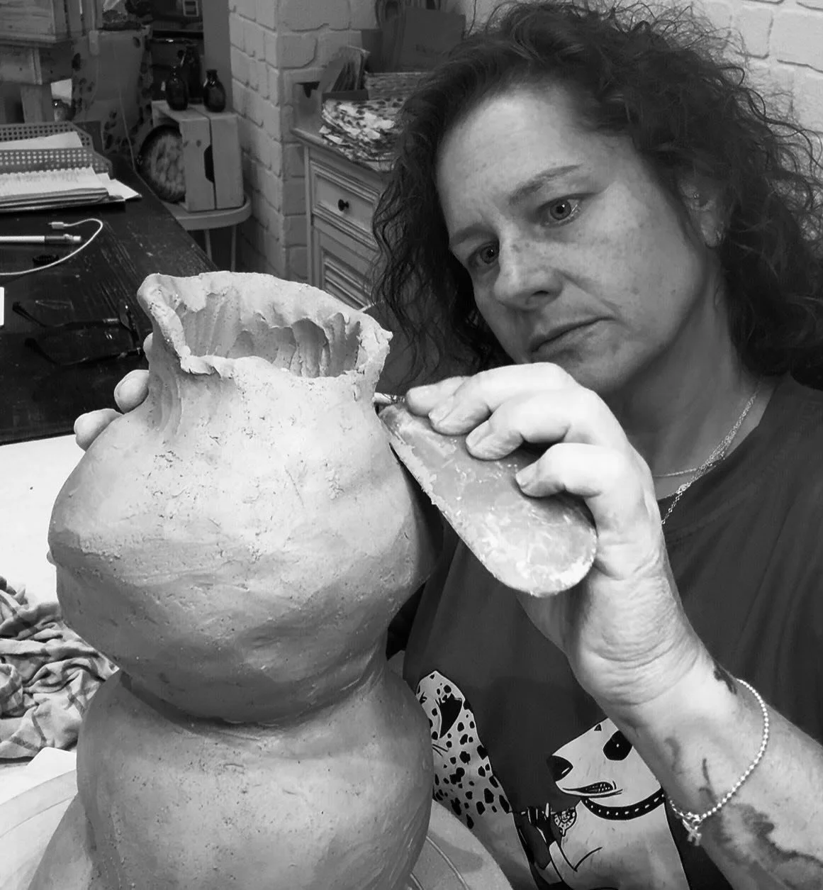 ❇️ Small Worlds Sculpture Prize 2026 &bull;

Meet the Artist
Sarah Roth&rsquo;s work is an exploration of form, texture, and connection to the natural world. Using stoneware clay and layered glazes, she create sculptural pieces that draw inspiration 