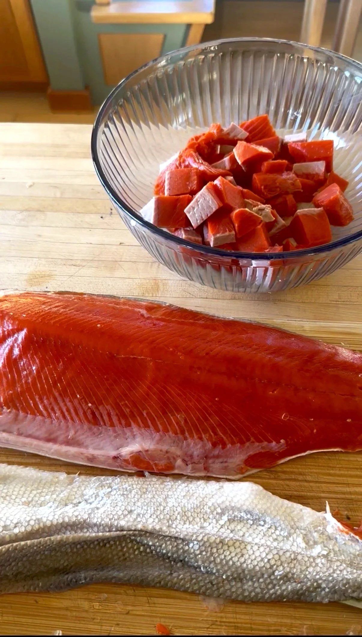 Salmon fillet and bowl of chopped salmon