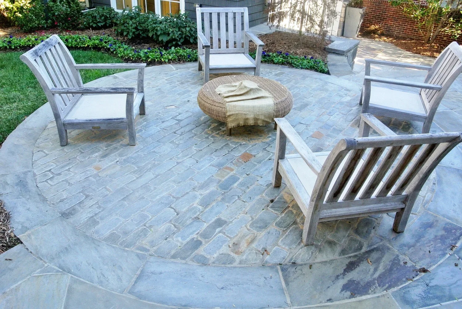 Crab Orchard Grey Cobbles
