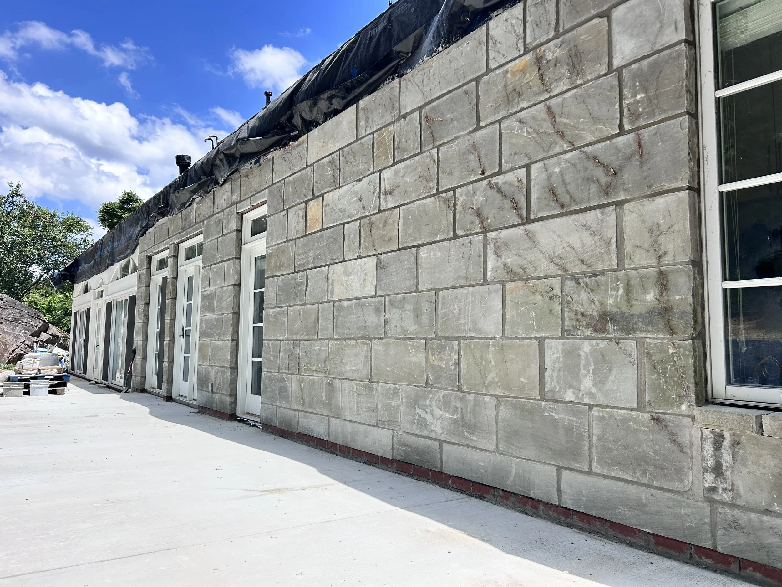 Blue Grey Variegated | Ashlar