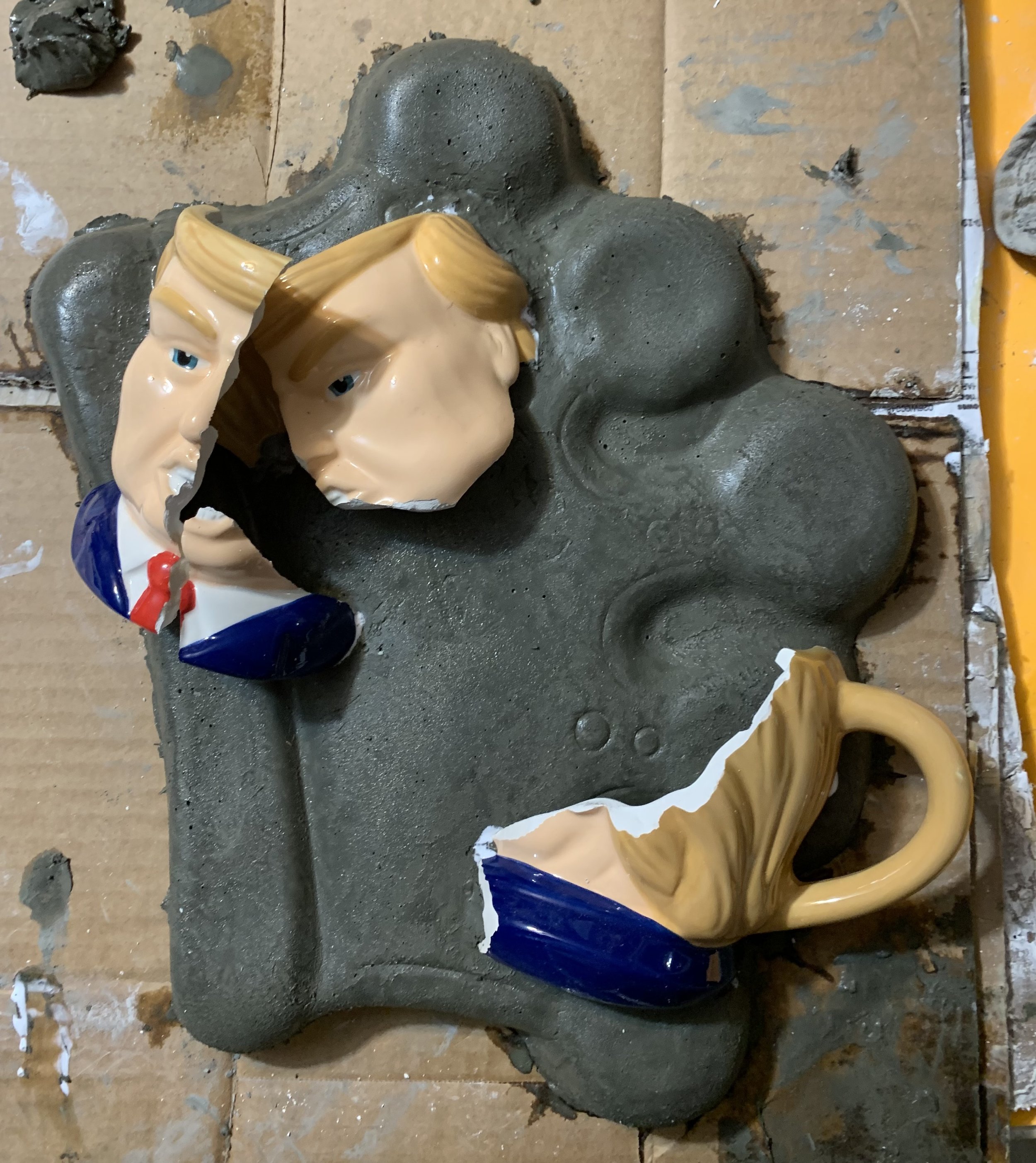 Mad Monarchist, 2023
Glazed ceramic on concrete
10.5 x 14 x 4.5 in.