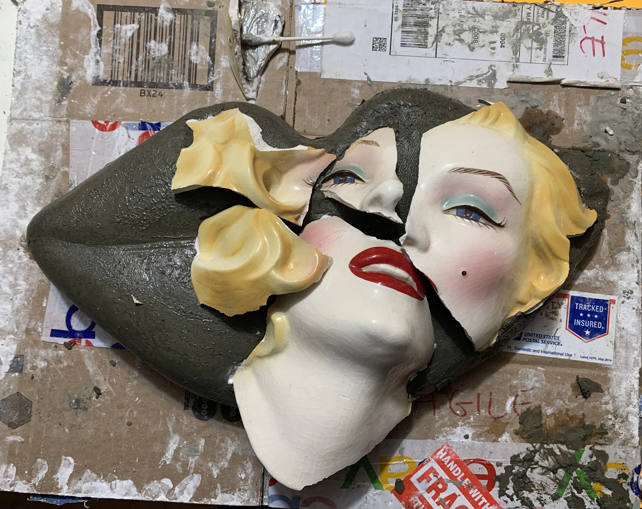 Fragile Beauty, 2023
Glazed ceramic on concrete
16 x 11 x 4 in.