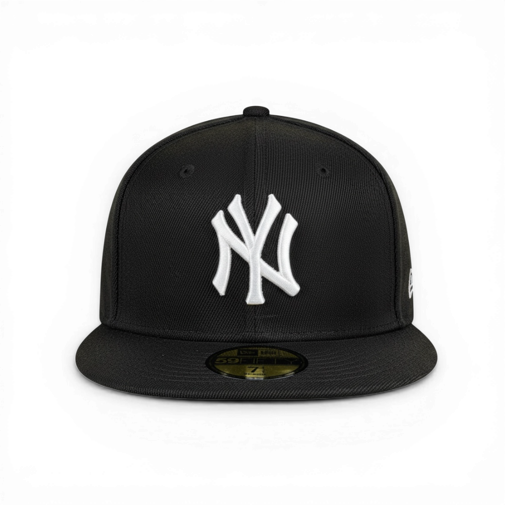 NY Yankees Black & White Fitted