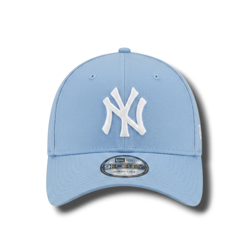 New Era New York Yankees 9FORTY Cap – Sky Blue/White
