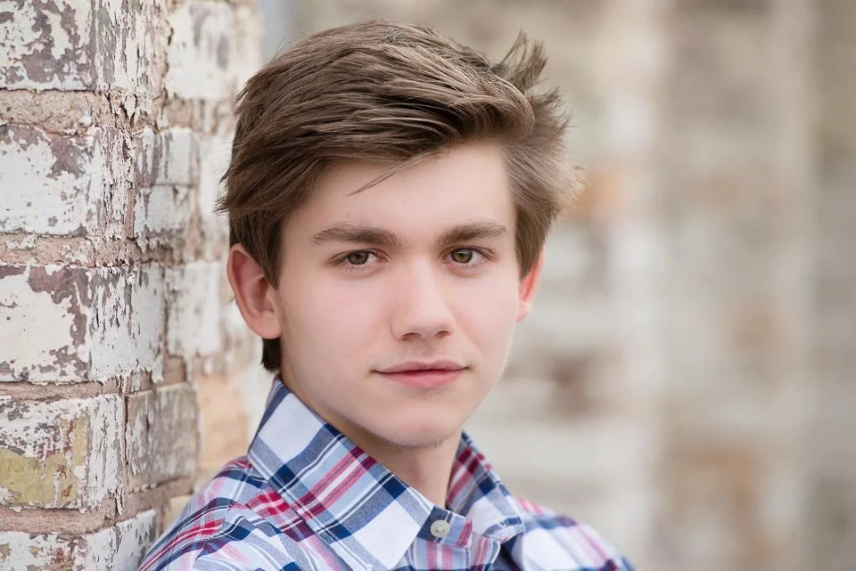 senior-guy-headshot-grand-rapids-photography.jpg