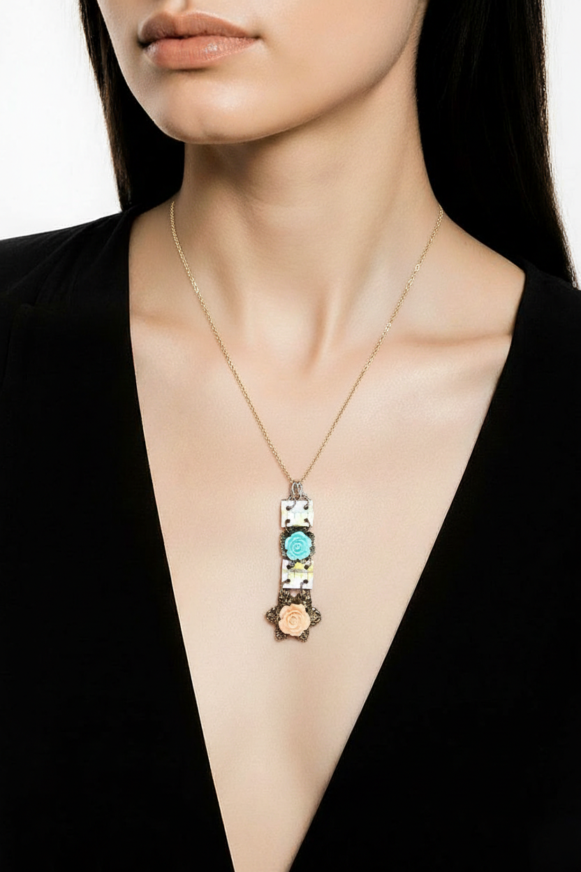 Petal Hinge Necklace