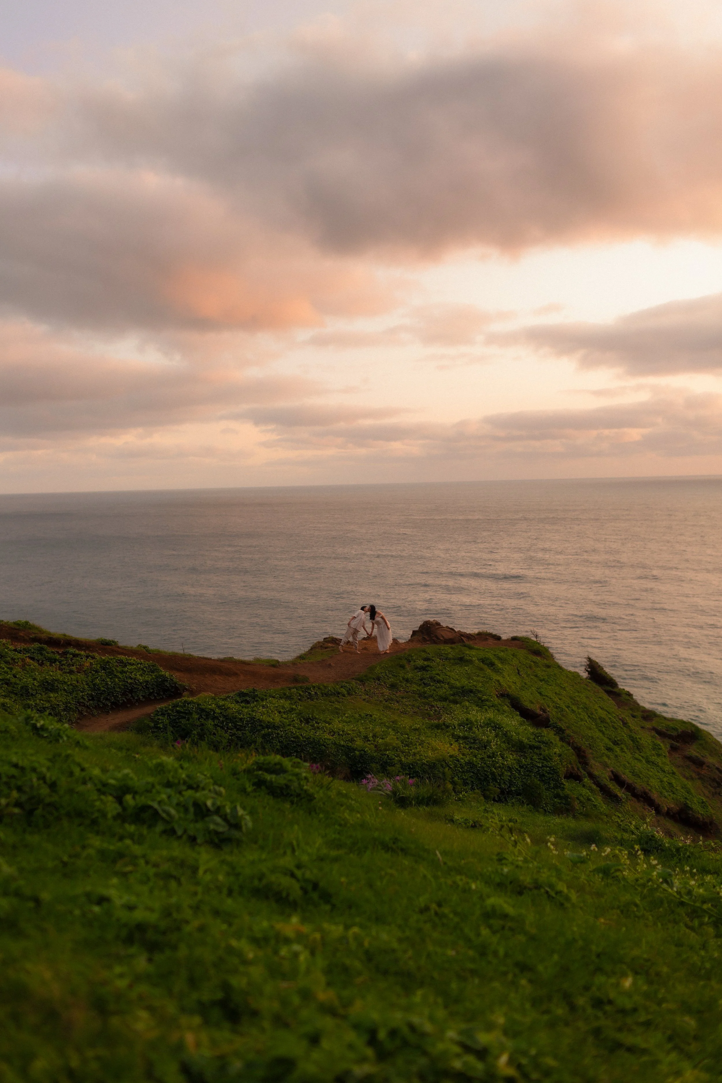 Cinematic, documentary style photographer. PNW, Seattle, Portland, Oregon elopement and couples photographer specializing in candid and dreamy photos. Queer couples photoshoot.