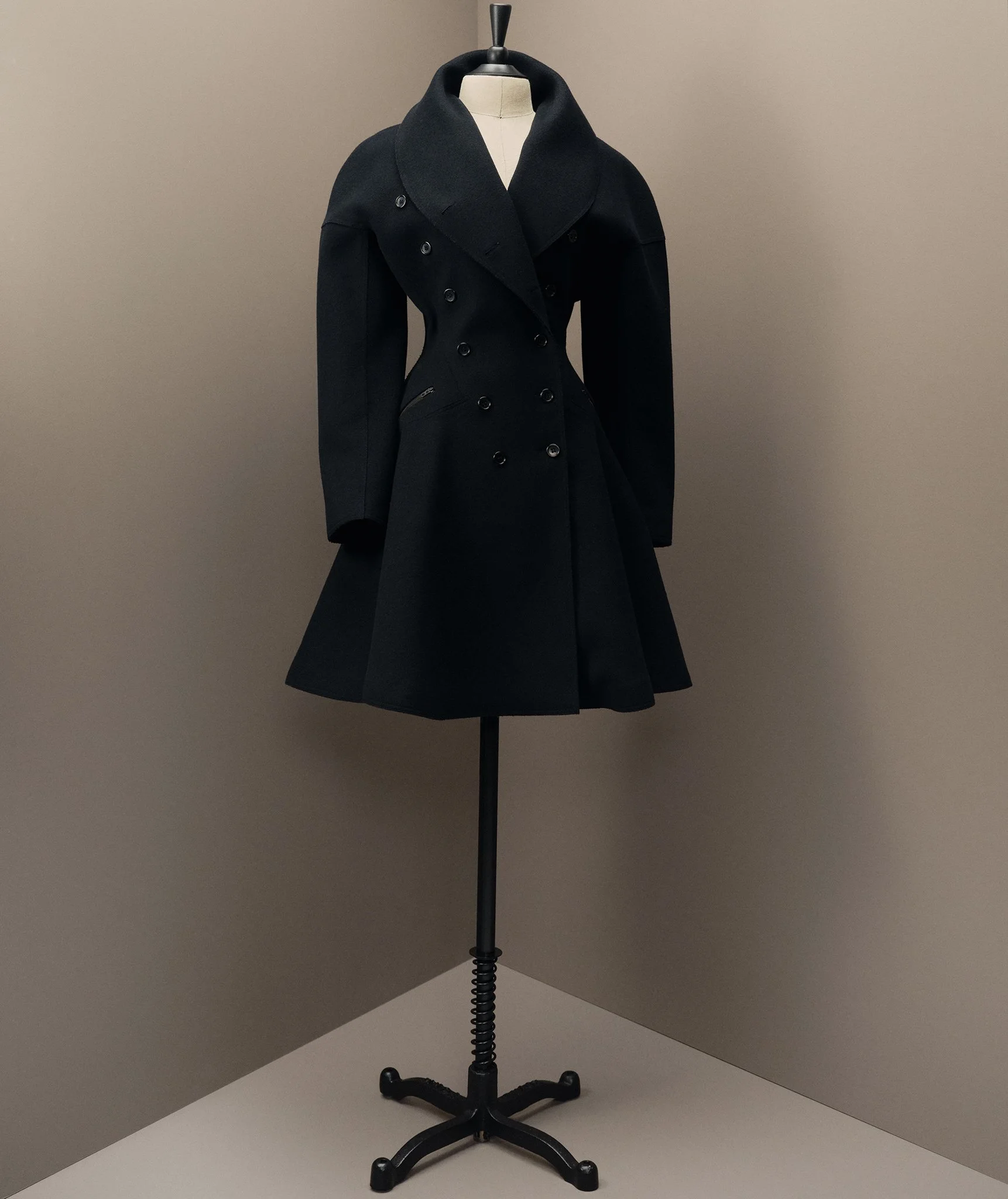 251118_Otherling_Vault_Garment_02_016_DS.jpg
