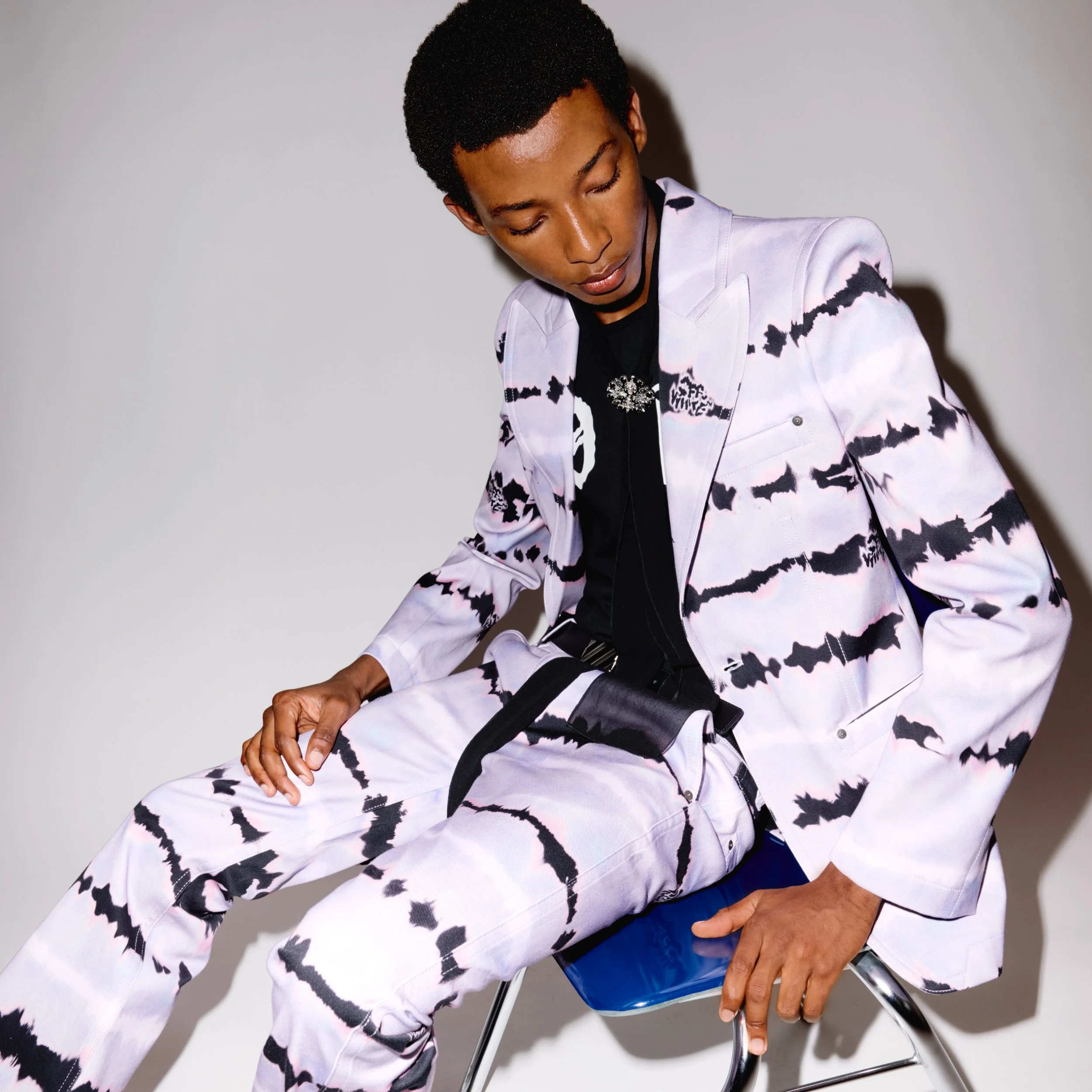 20250912_Phojoh_OFFWHITE_SS26_603_rt_1X1.jpg