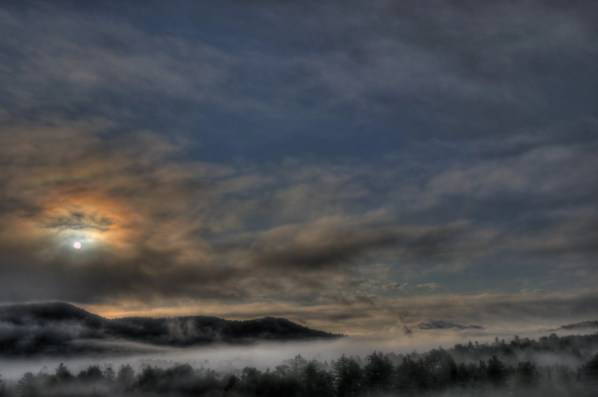 dawn near walkers mountain large.jpg