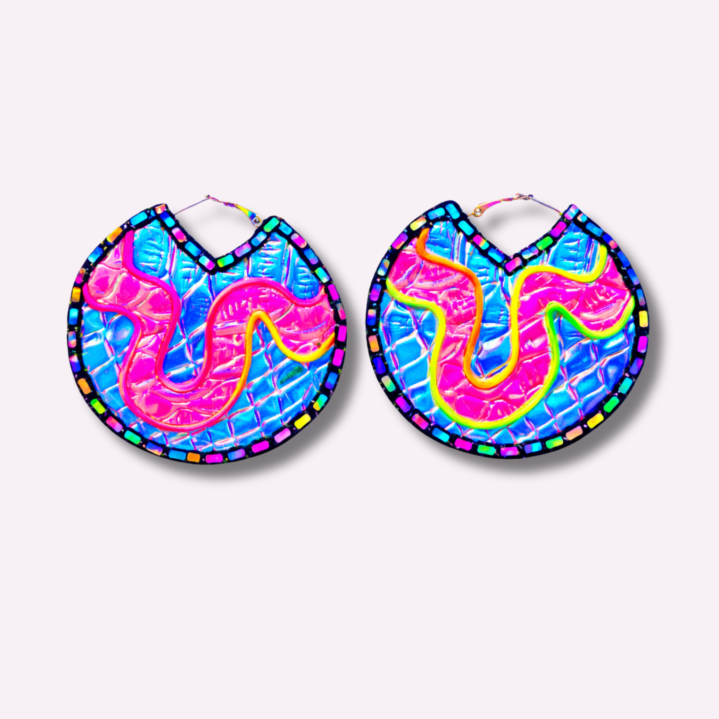 Website earrings - 3.png