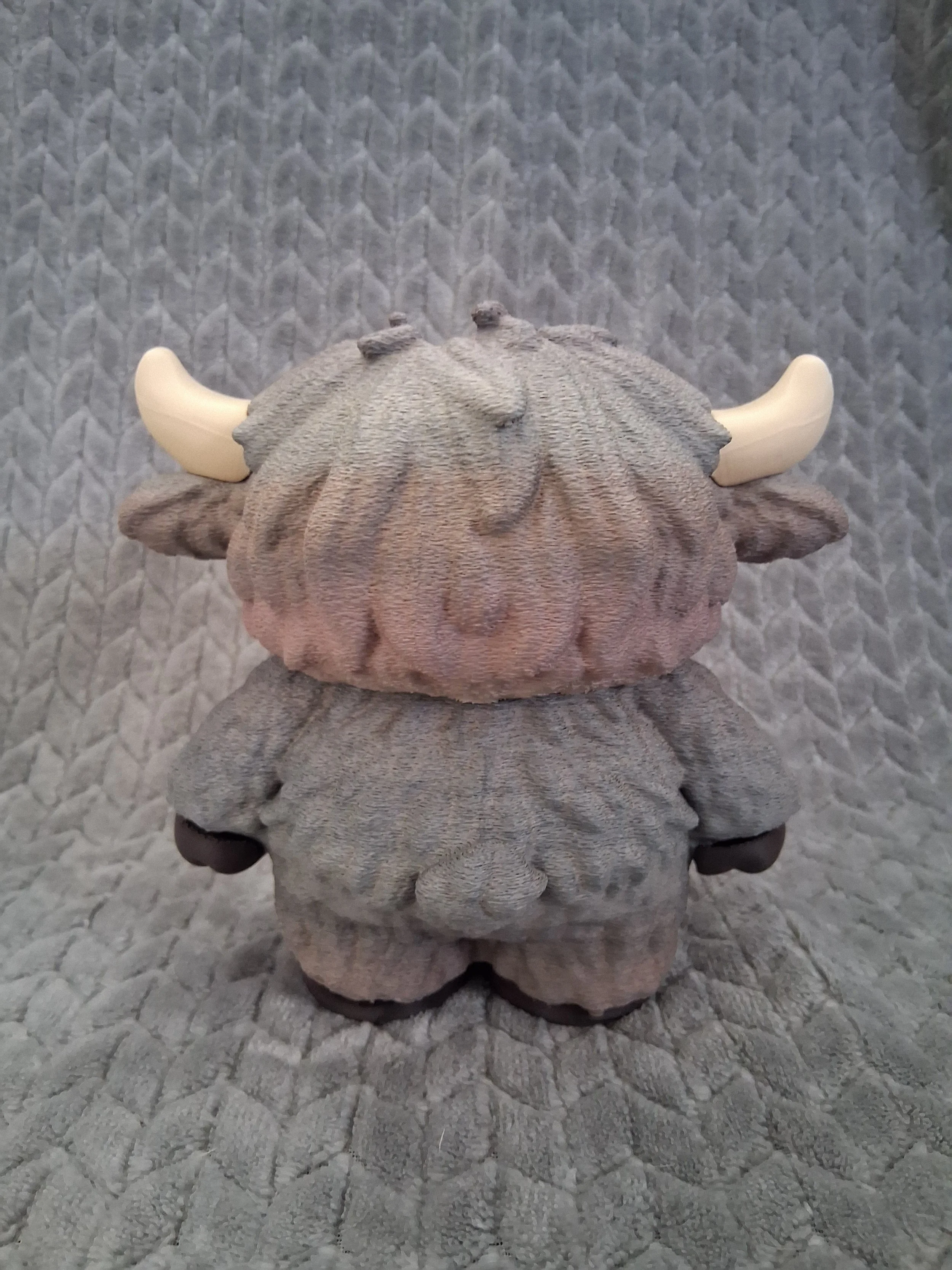 Stone-Tan nose,hornes-chocolate hoofs- Copper eyes-Back.jpg