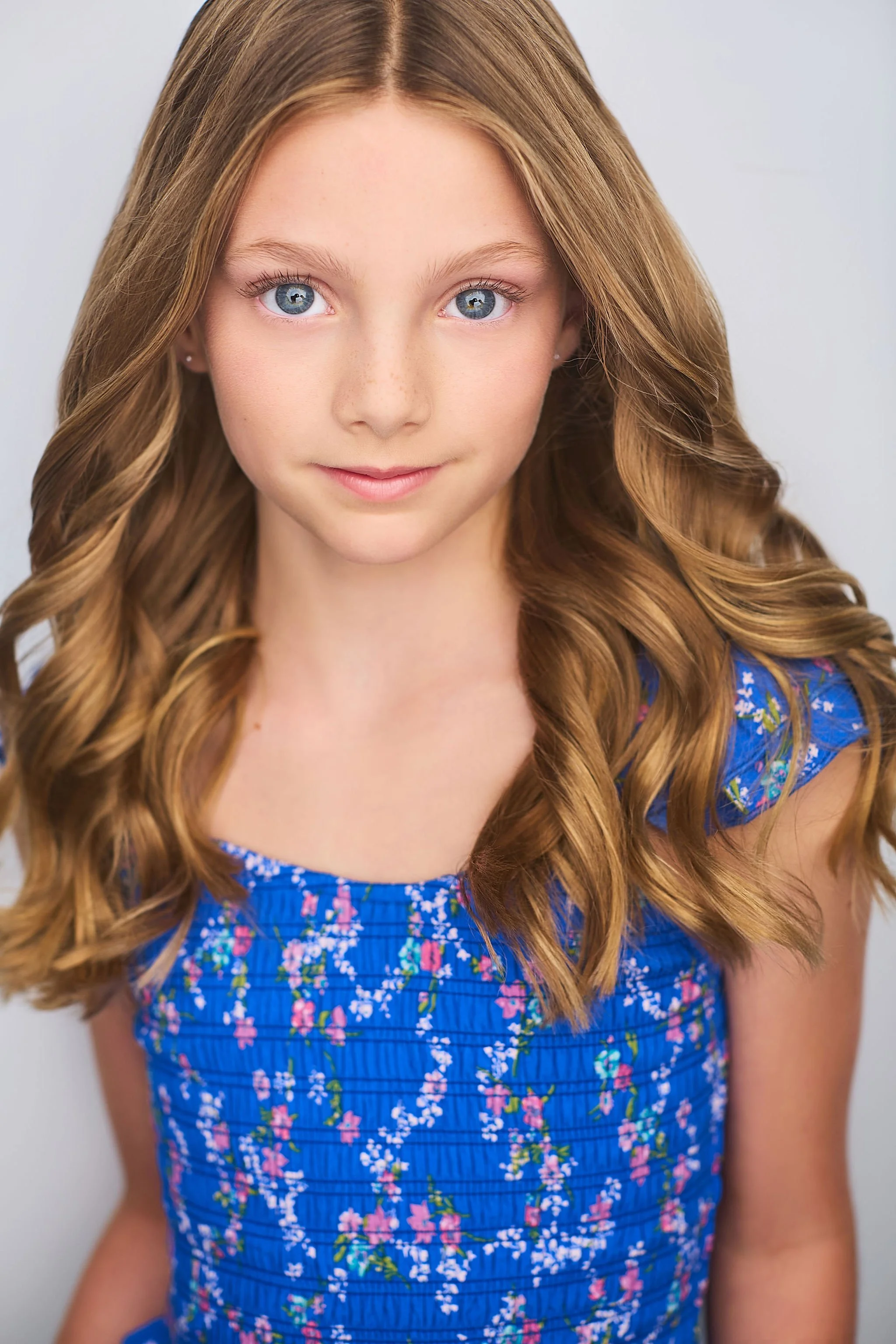 Natalie Dickson 2026-01-28 Headshot1.jpg