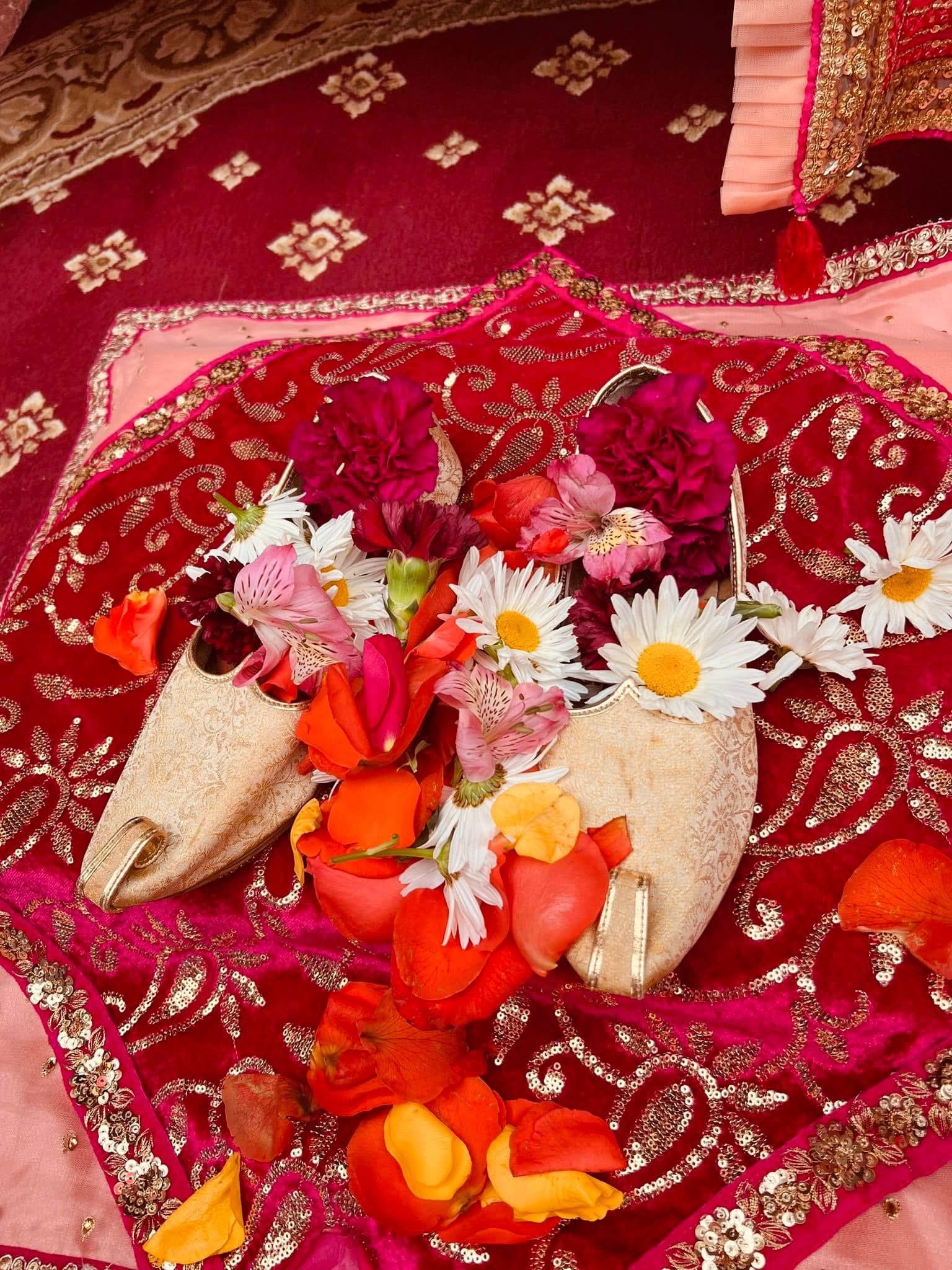 "Guruji Maharaj's Charan"