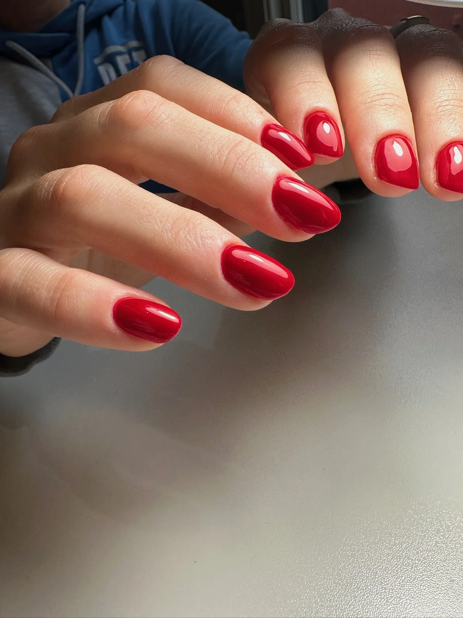 red-gel-polish-nails.jpeg