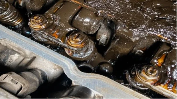 Ford engine sludge contamination causing internal component wear