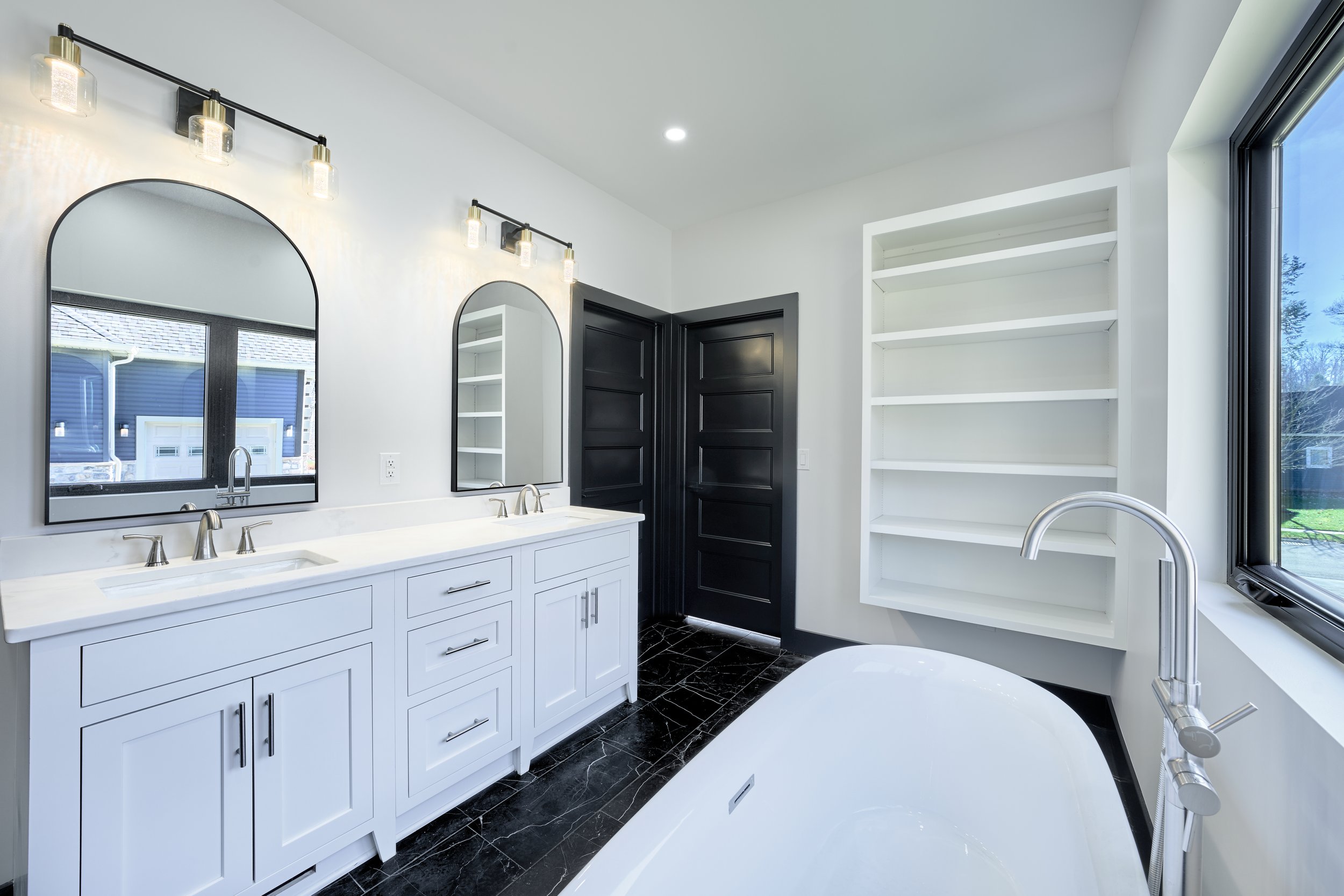 bathroom countertops and cabinets in Erie, PA