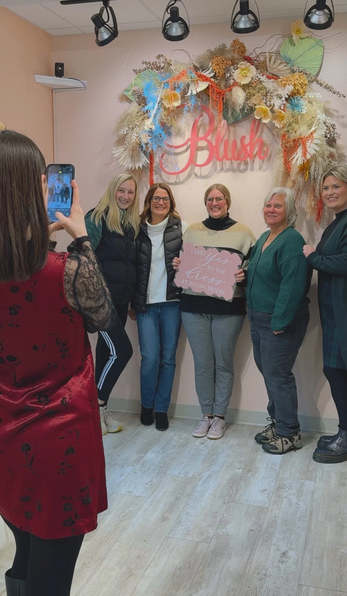 Wedding Dress Shopping Guest Etiquette 