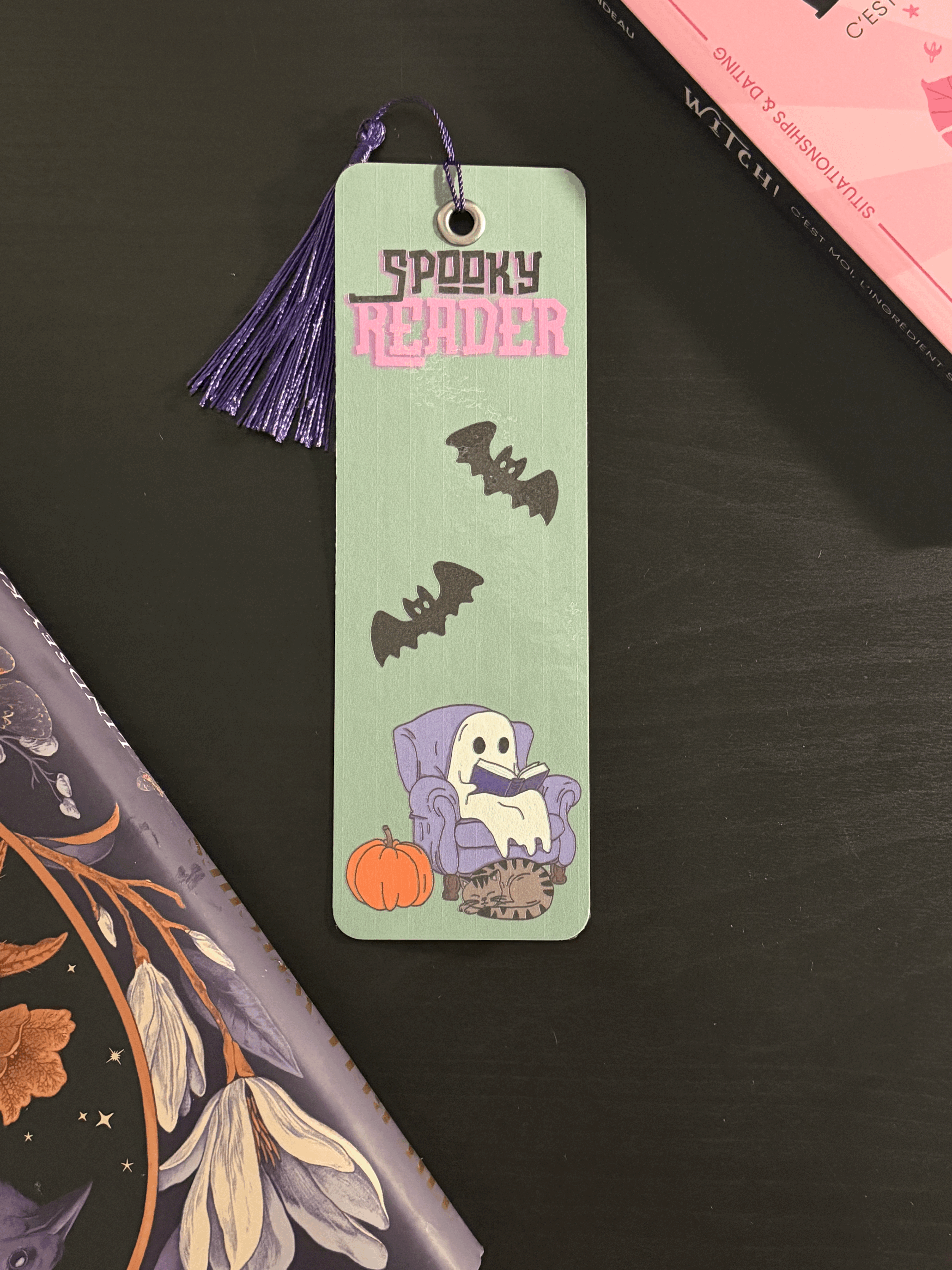Signet - Spooky Reader