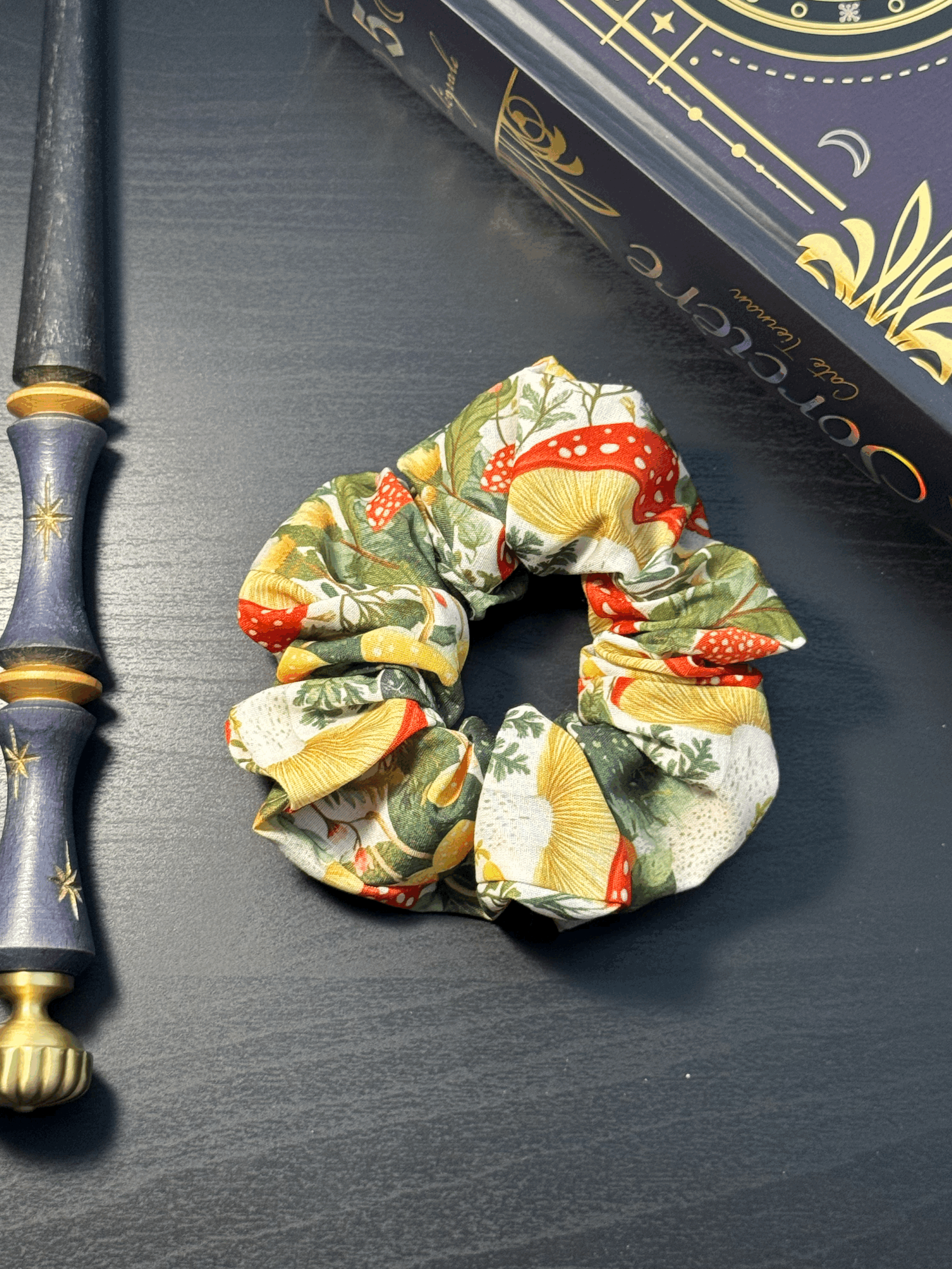 Scrunchies - Myco Paradis