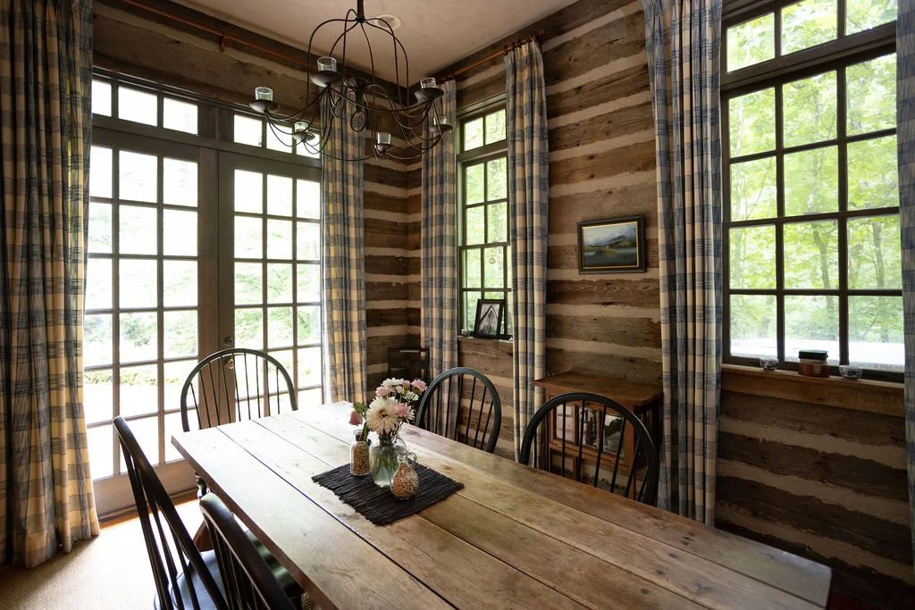 elohee DINING TABLE 2021-050.jpg