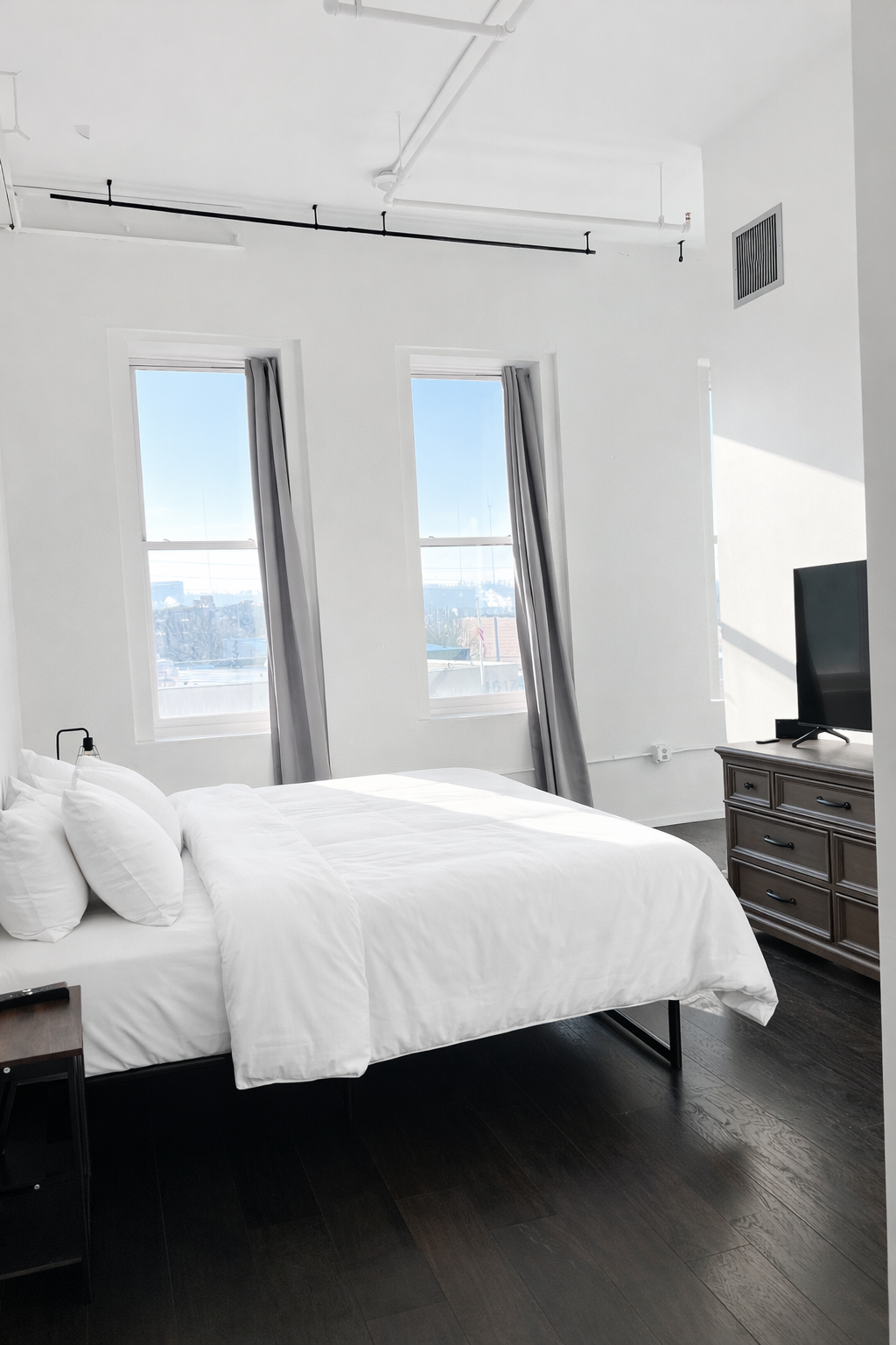 ChatGPT Image Jan 28, 2026, 09_00_45 PM.png