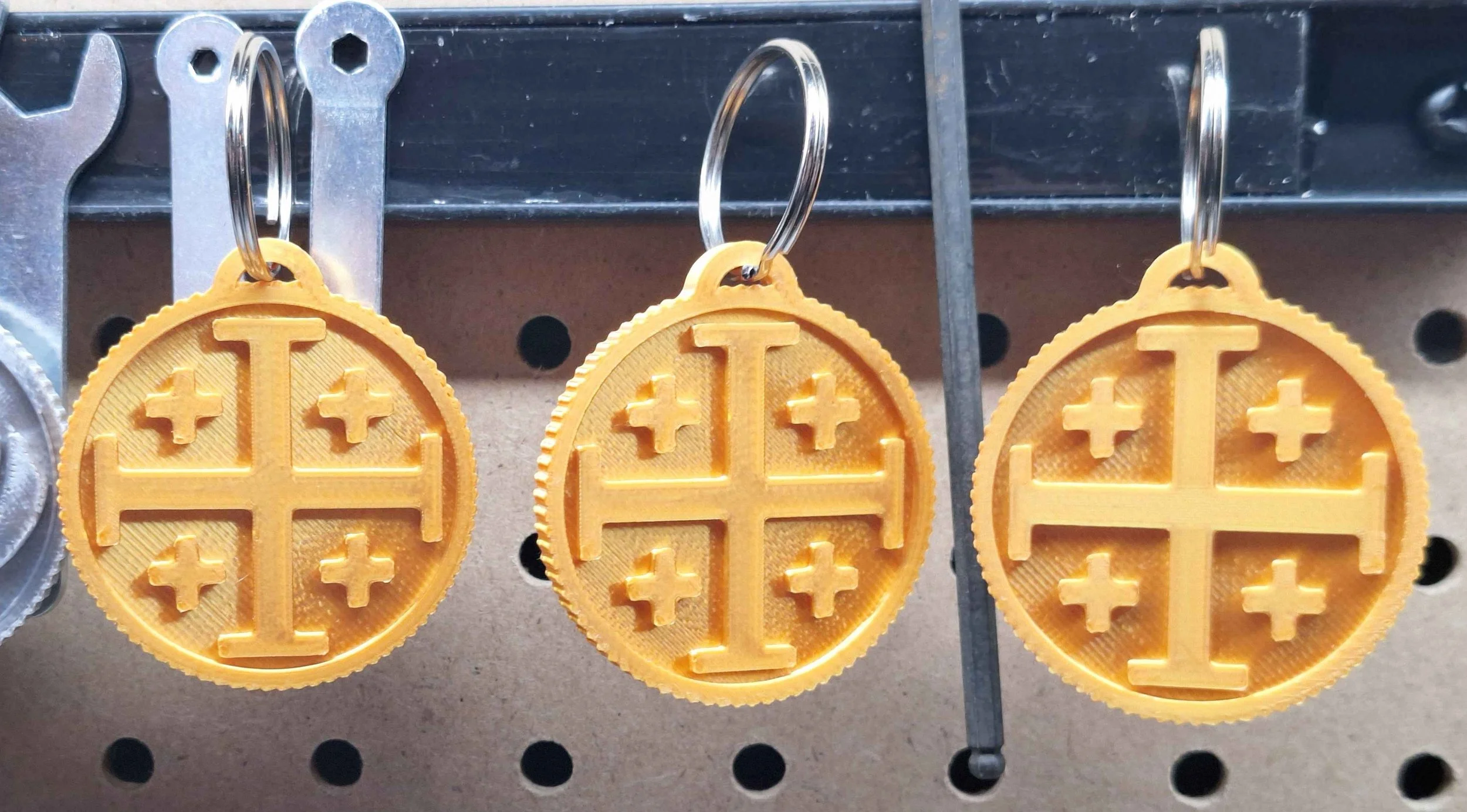 several keychains with ring.jpg