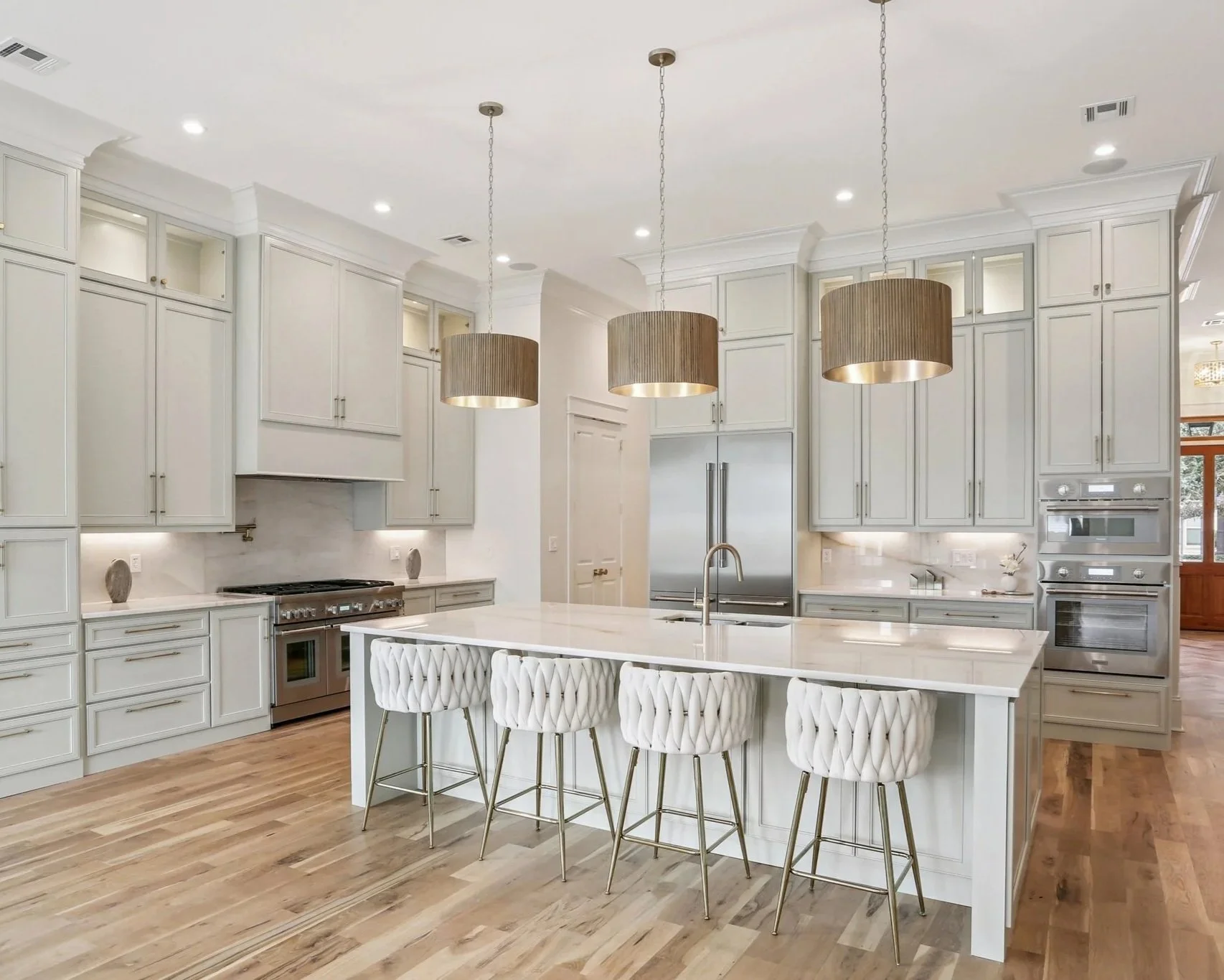 Legacy General Haig Kitchen Entry View