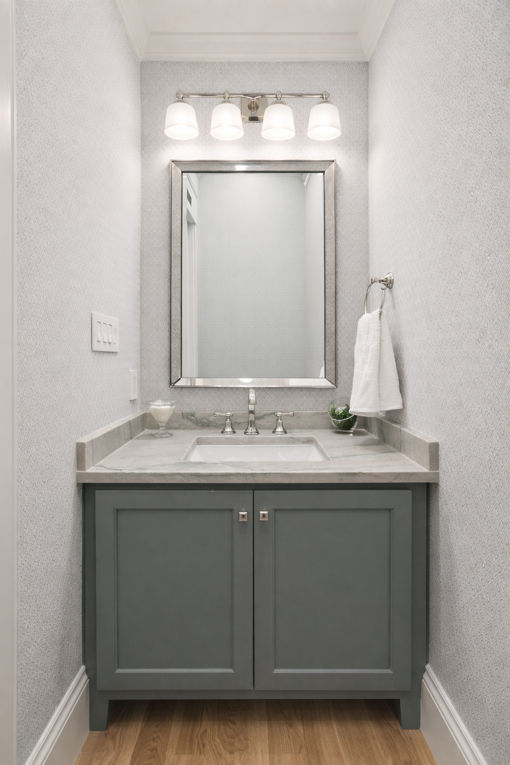 Legacy General Haig Powder Room