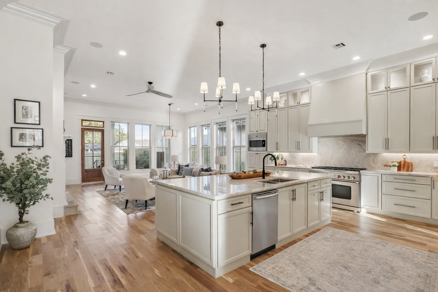 Legacy General Haig Kitchen & Family