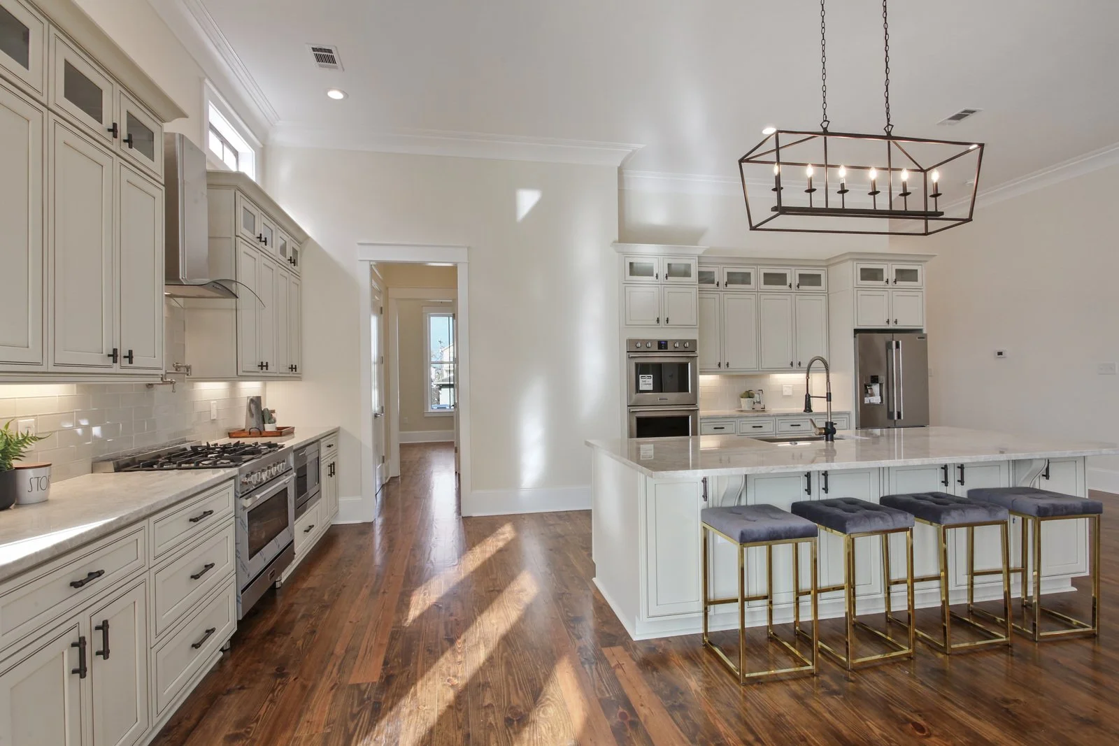 Retreat Chatham Kitchen 3