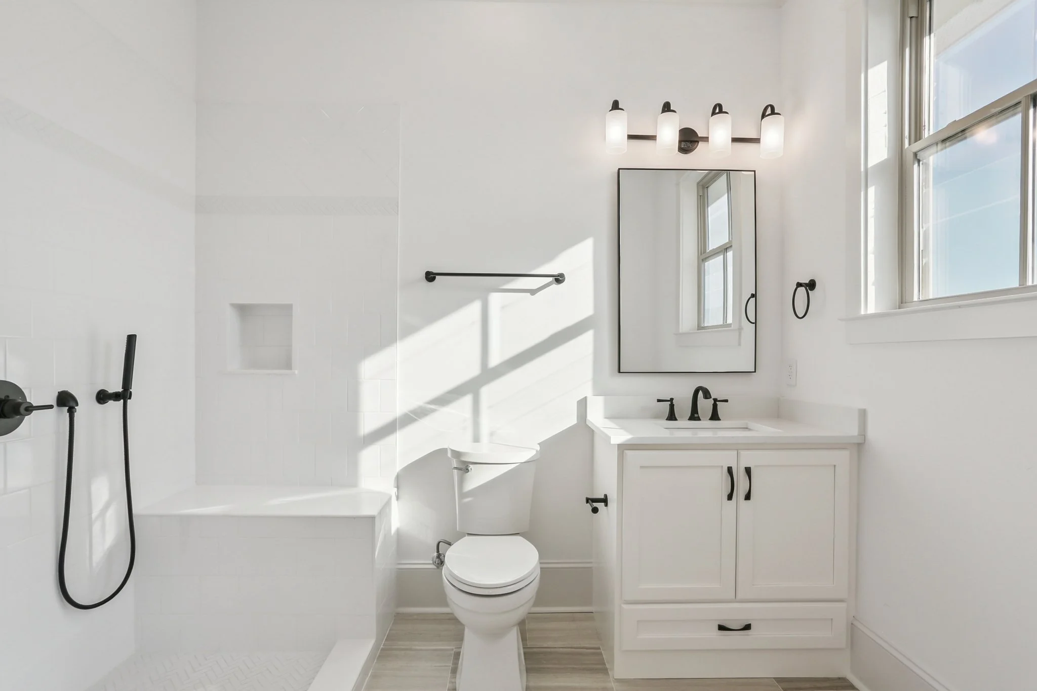 Legacy 6924 General Haig Bath 3