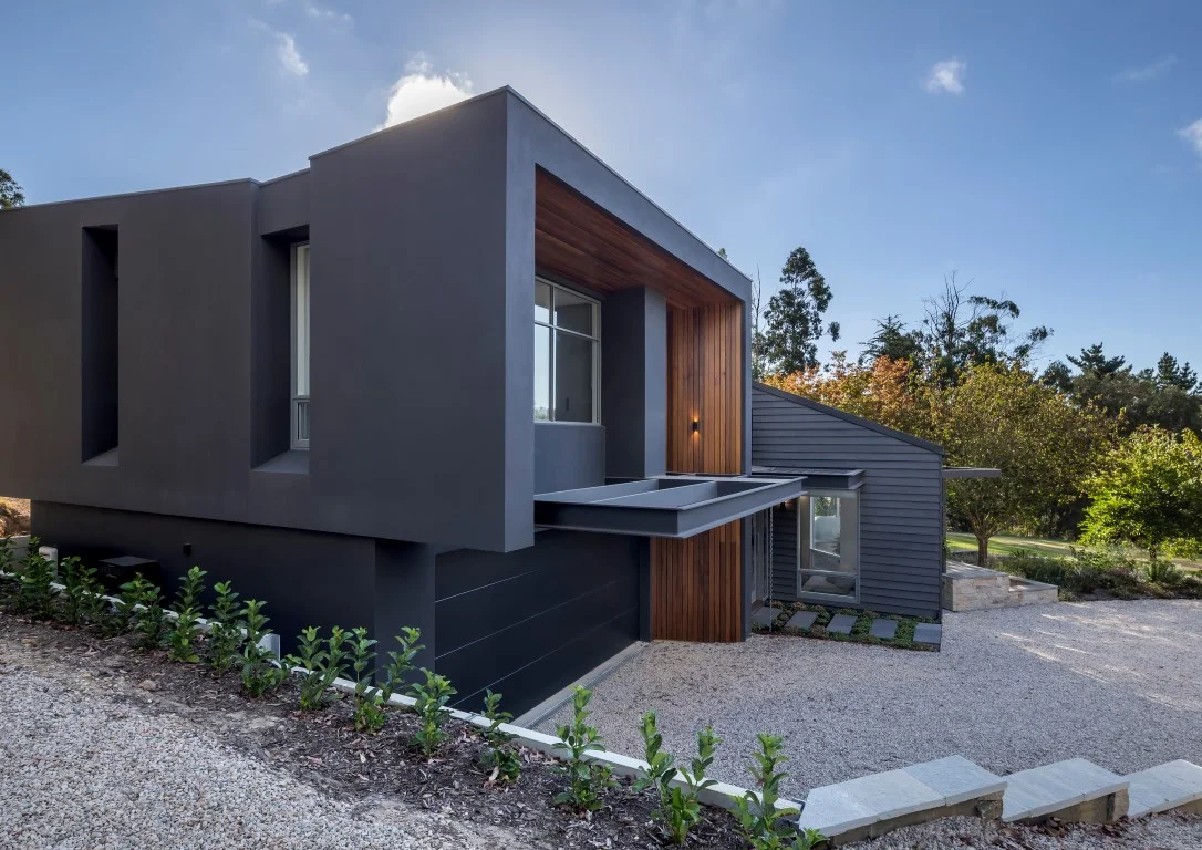 3316-resaltsadds_number35_BLACK RABBIT_AaronCitti_04 (Medium).jpg