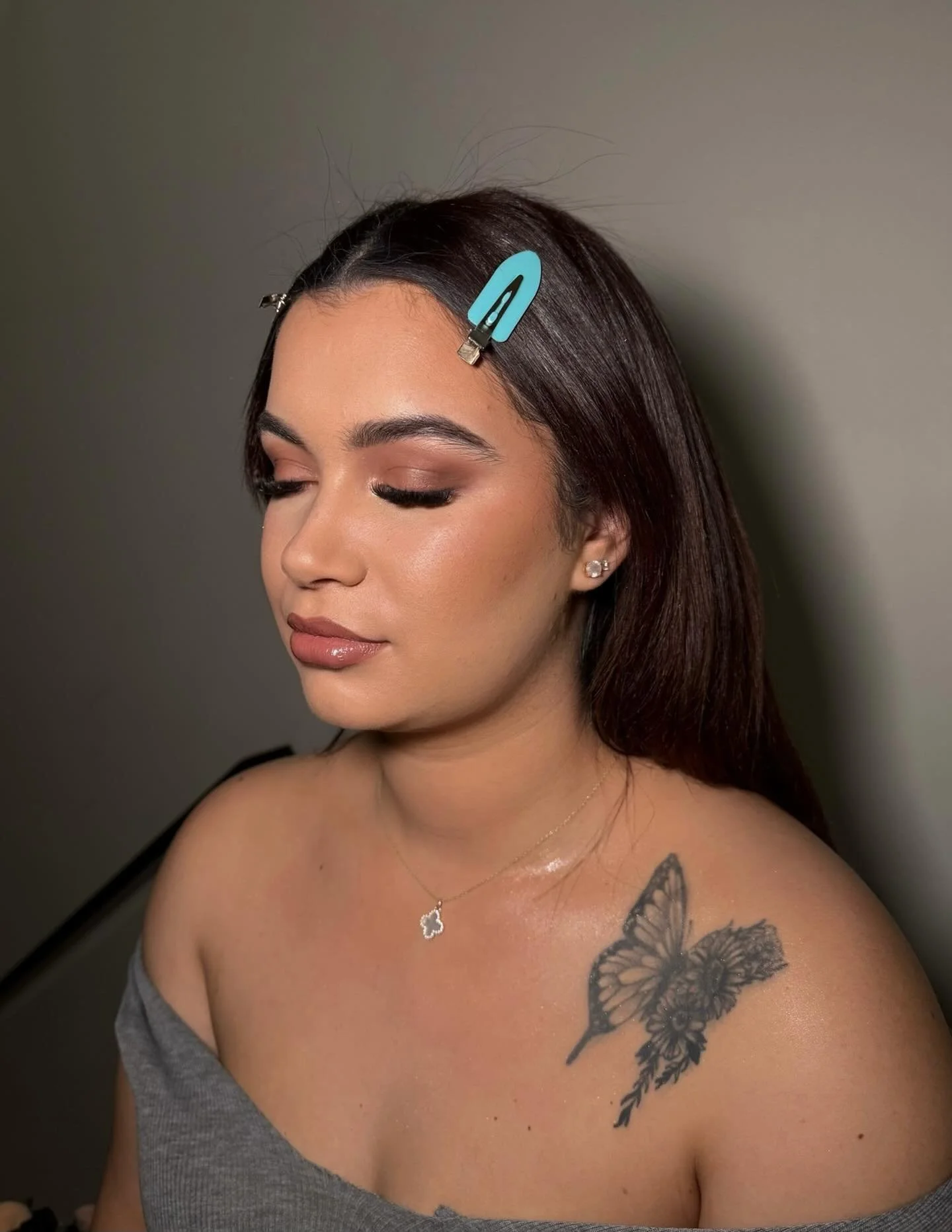 NYE Glam 🤎✨

.

#PhiladelphiaMakeupArtis #PhillyMakeup #makeupartist #makeup #nyemakeup