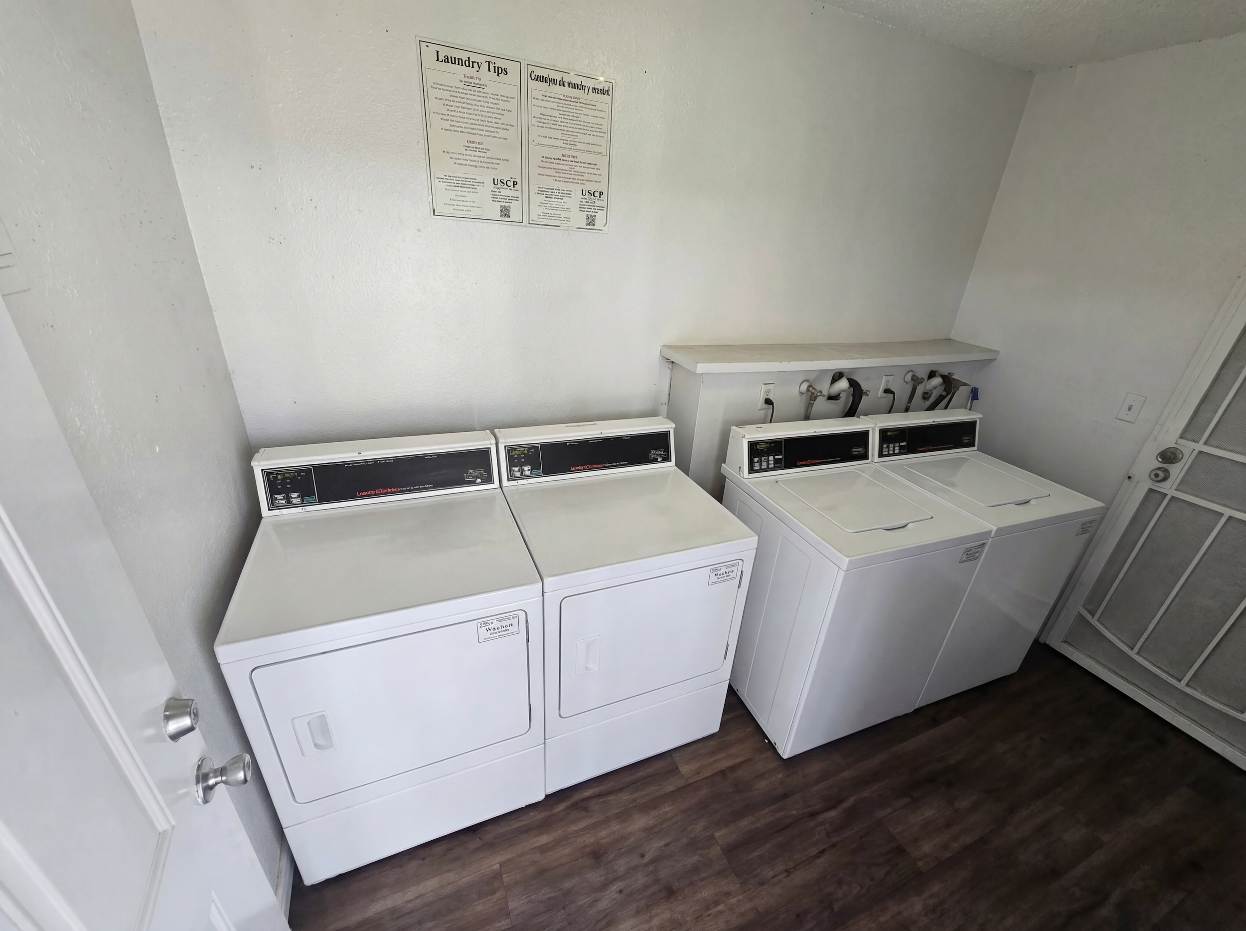 Enhance_and_upscale_this_laundry_room_photo_to_ult-1769484675003.png