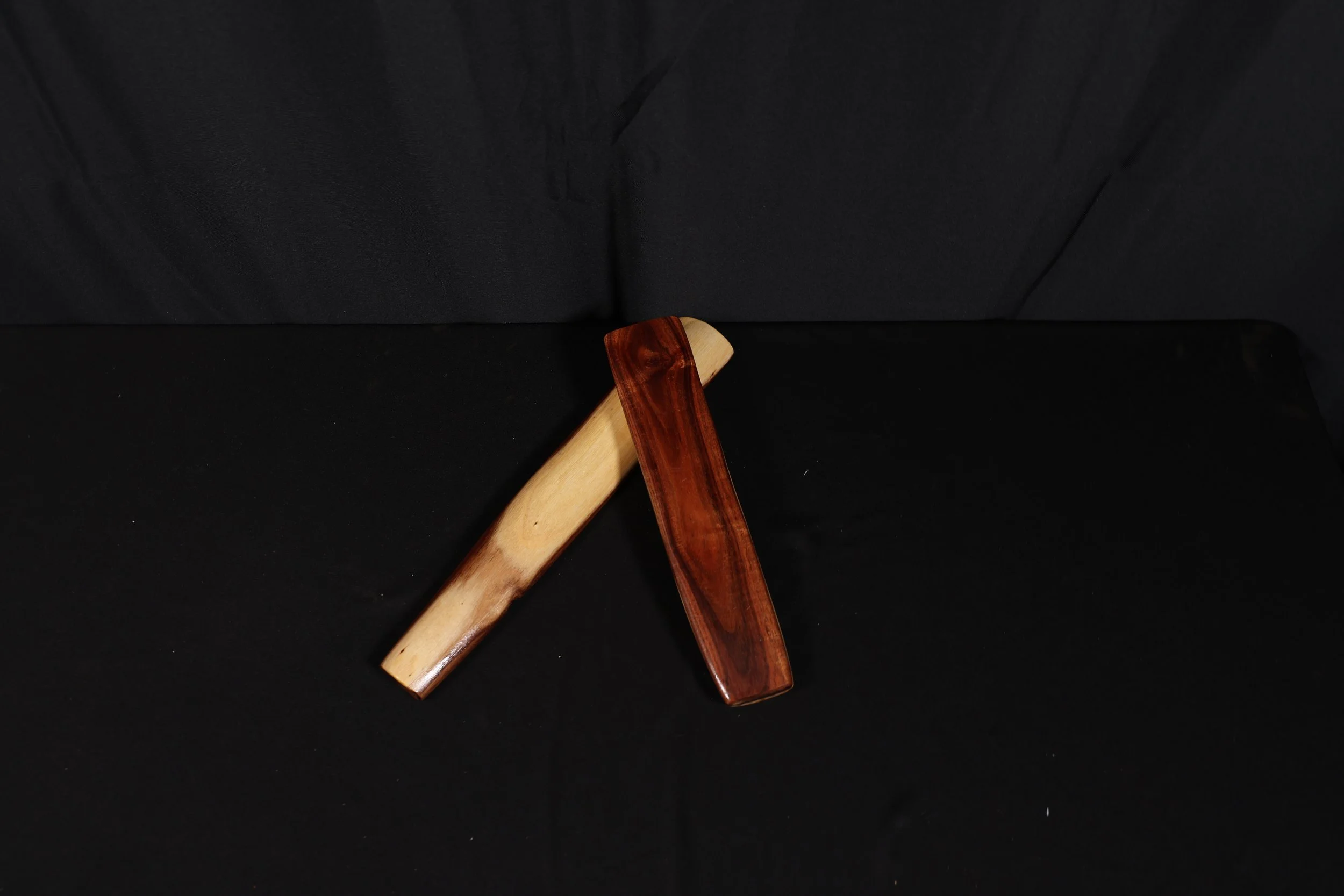BC022 Thick Clapsticks