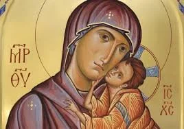 The Assyst is a specific technique in byzantine icon painting where thin lines of gold are used to illuminate garments or other parts of the icon. We see it pictured on the Christ child’s garment. (Aidan Hart Icons)