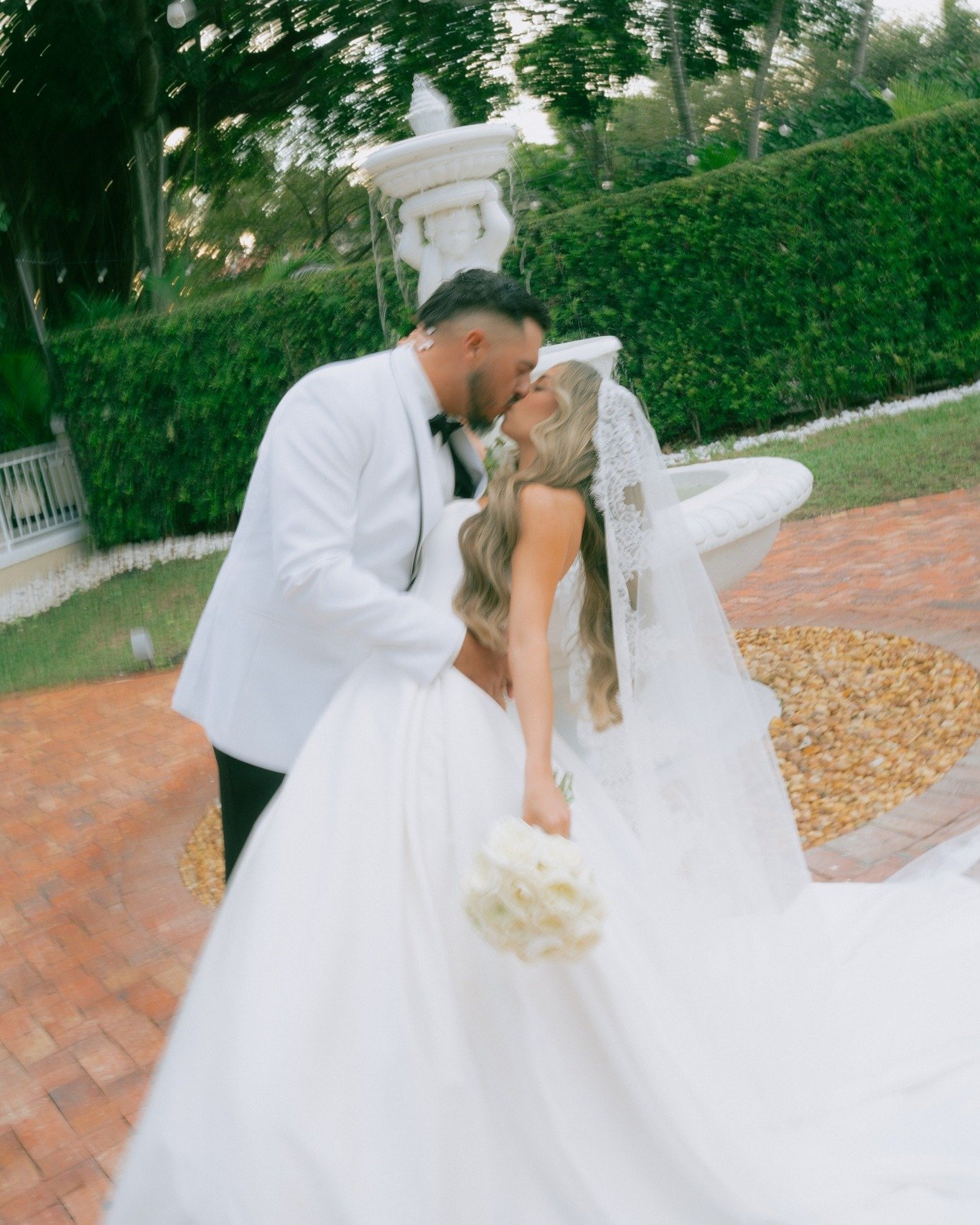 Katherine &amp; Isfrain
12.12.2025

Event Planning: @events_by_u 
Venue: @coralgablescountryclub 
Catering: @eventsbymolina 
Photography &amp; Videography: @lovestorycollectiveco 
Content: @lizyourcontentamiga 
Florals: @nevotflowerdesign 
DJ: @fuego