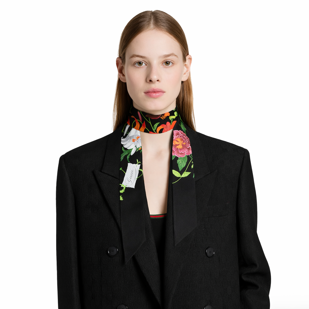 How to wear womens Tie with an outfit.png