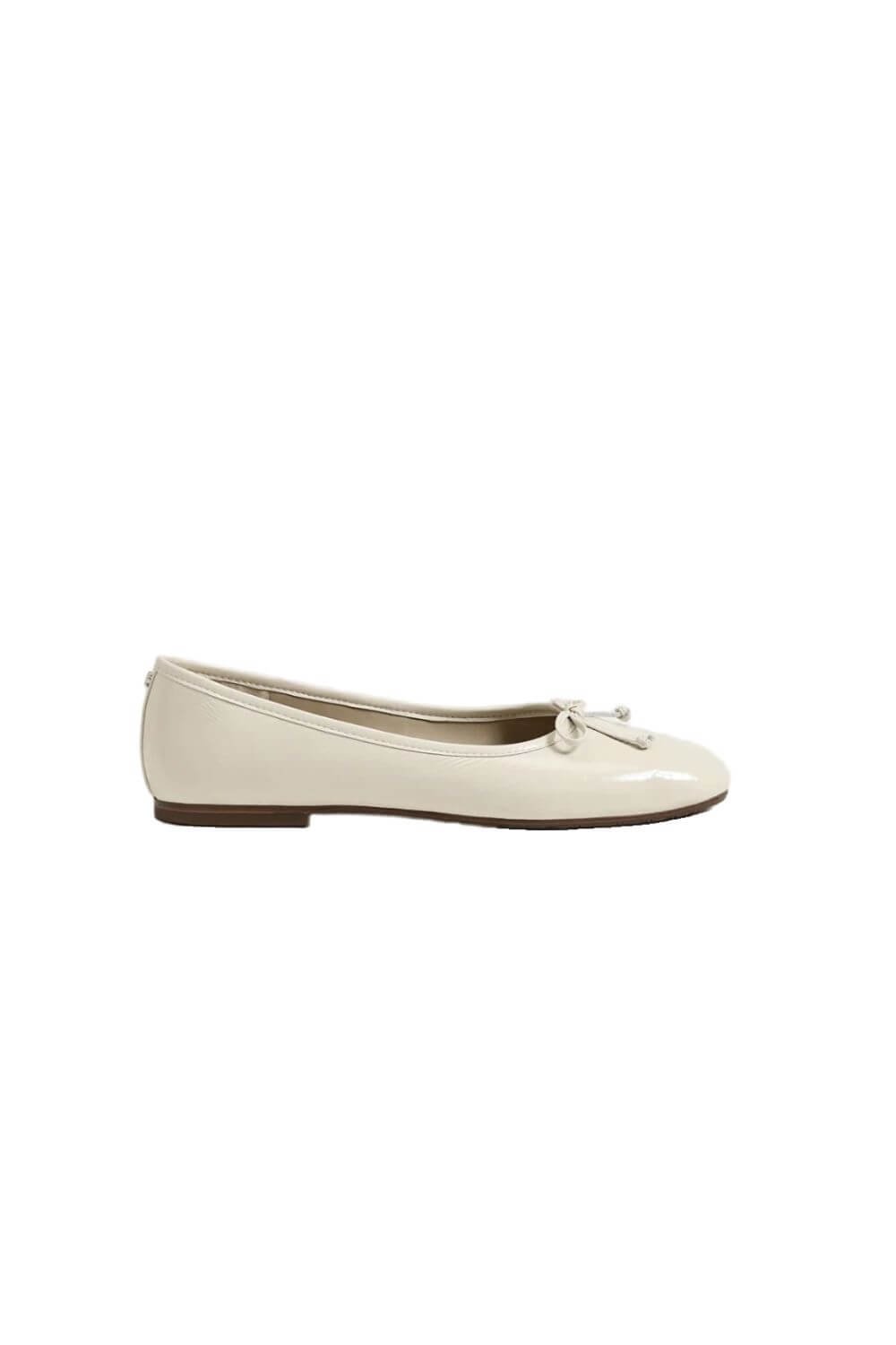 cream-ballet-flats-minimal-leather-rounded-toe-classic-style.jpg