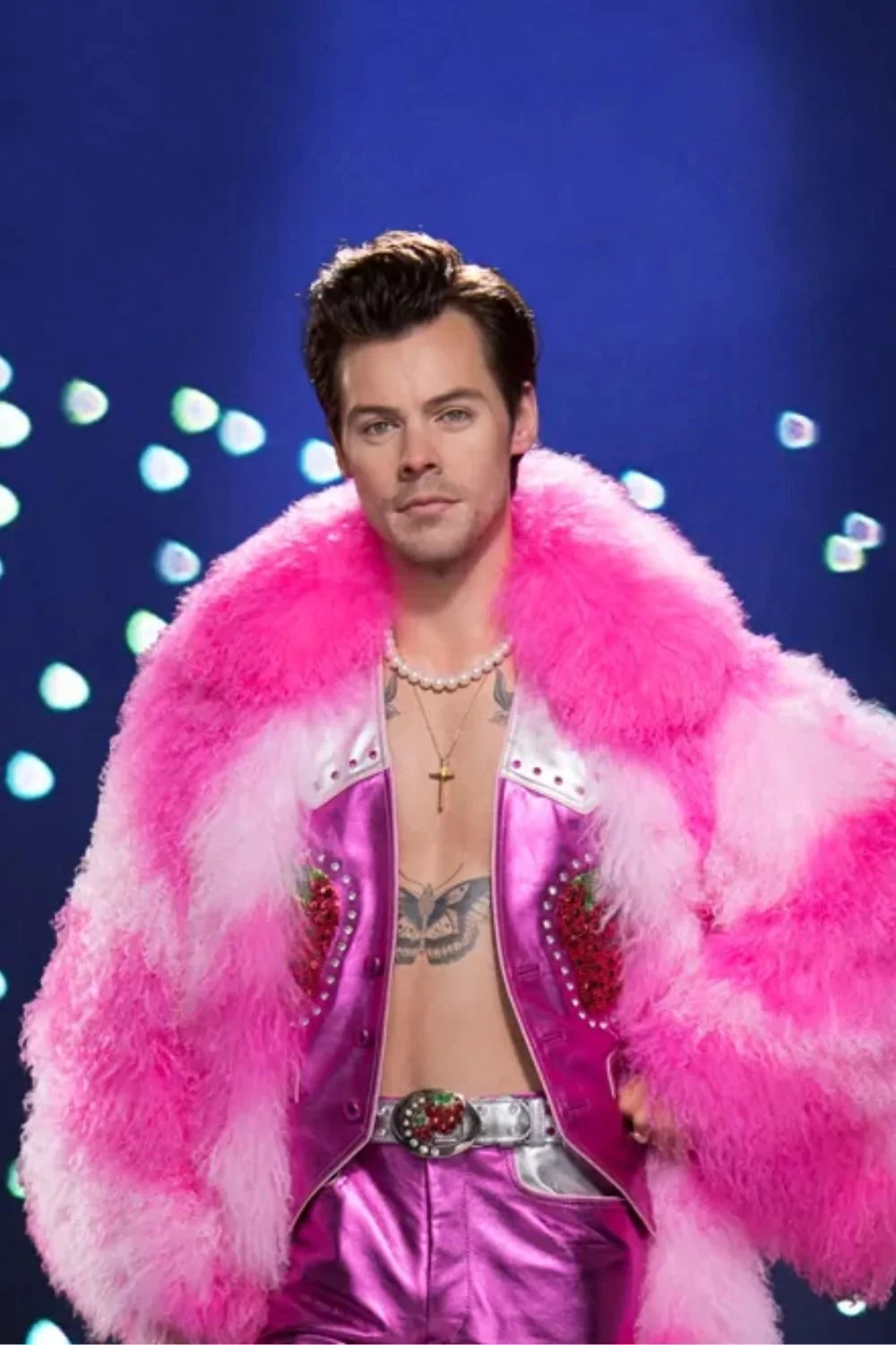 Harry Styles’ Style Explained: Why His Bold Fashion Works