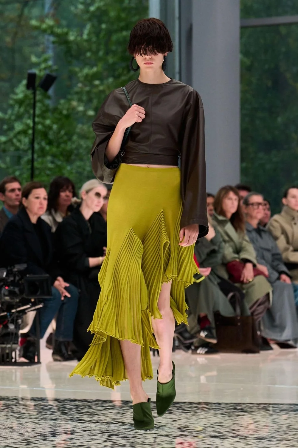 alaia-spring-2026-chartreuse-brown-runway.jpg