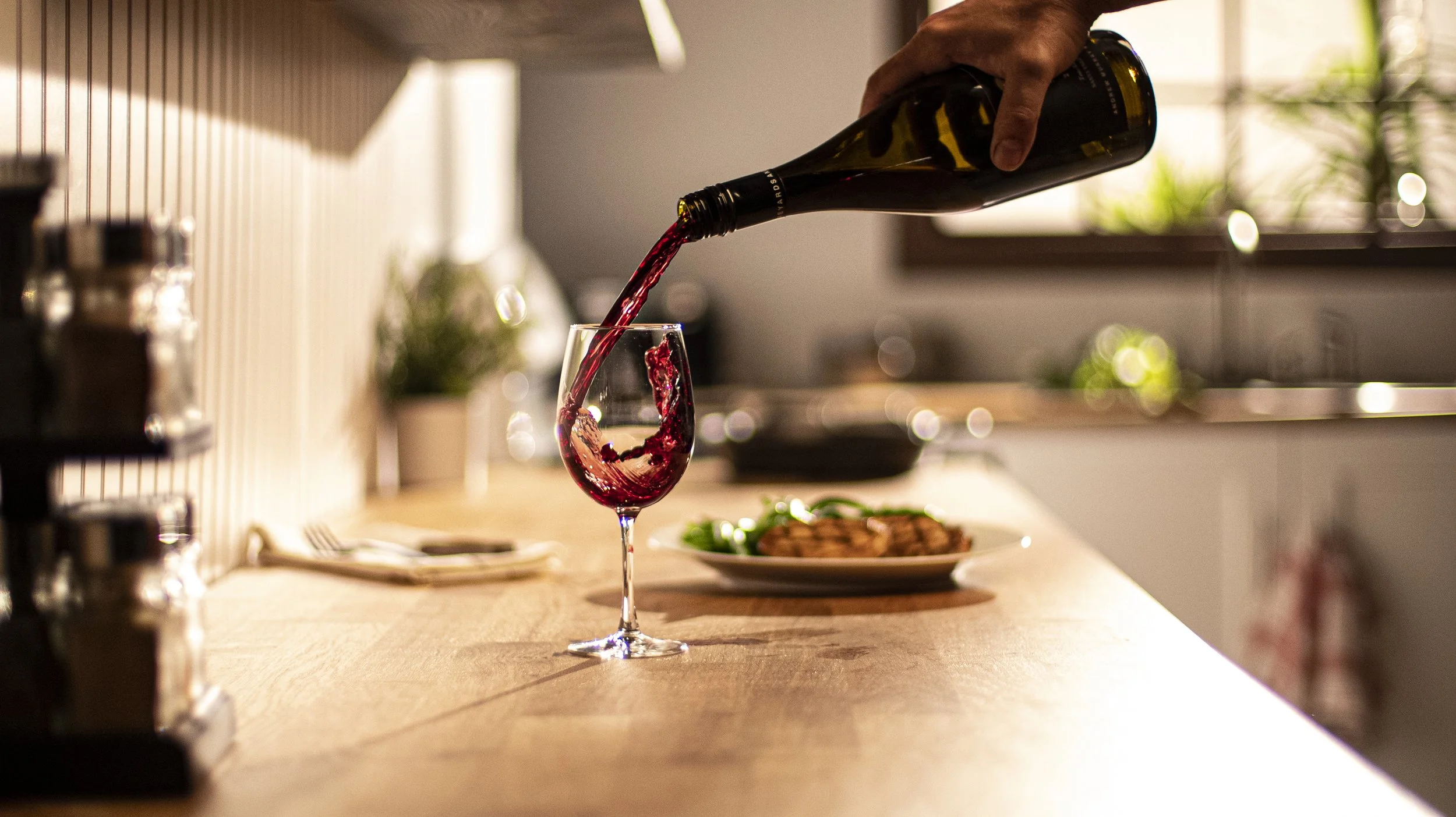 Wine_Pour.jpg